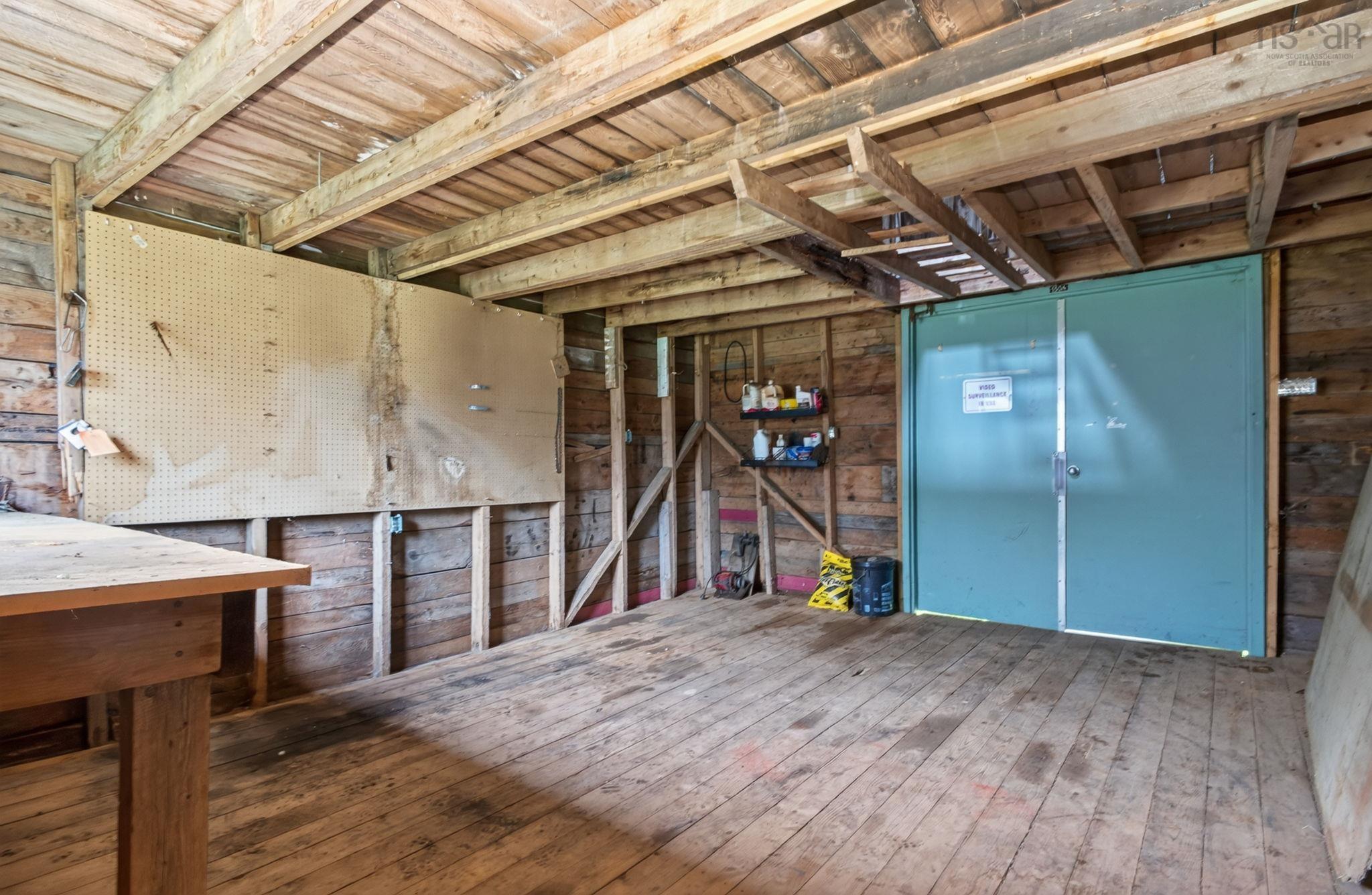 View image 40