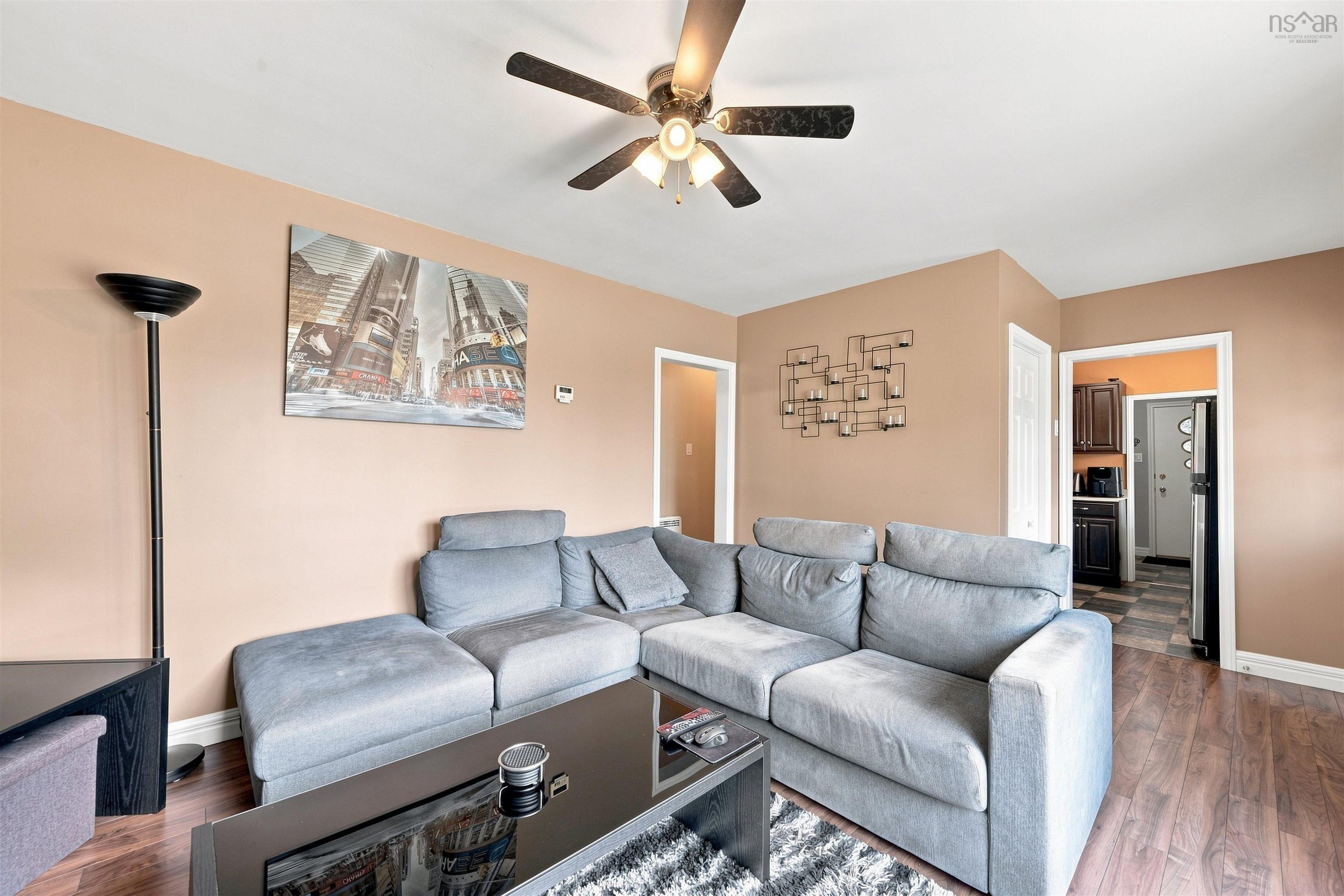 View image 8