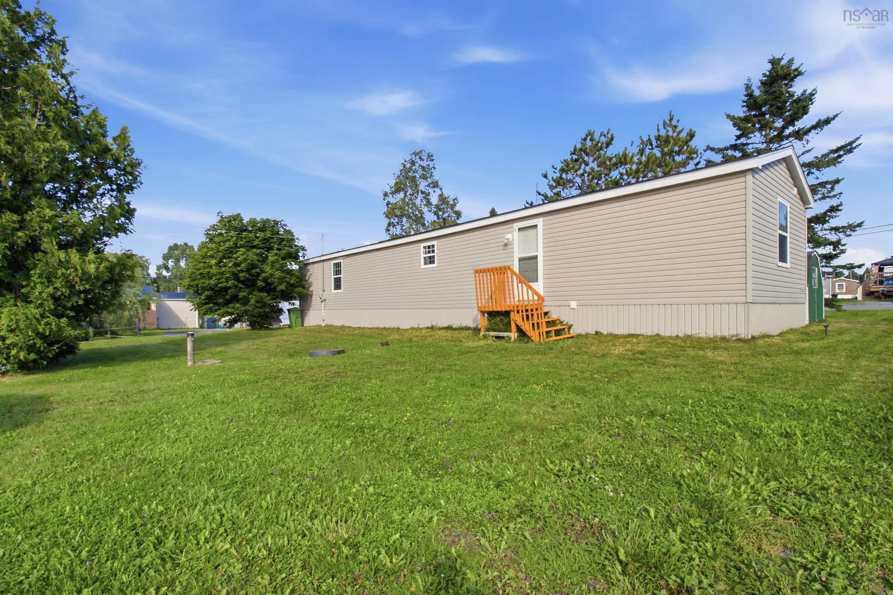 View image 32