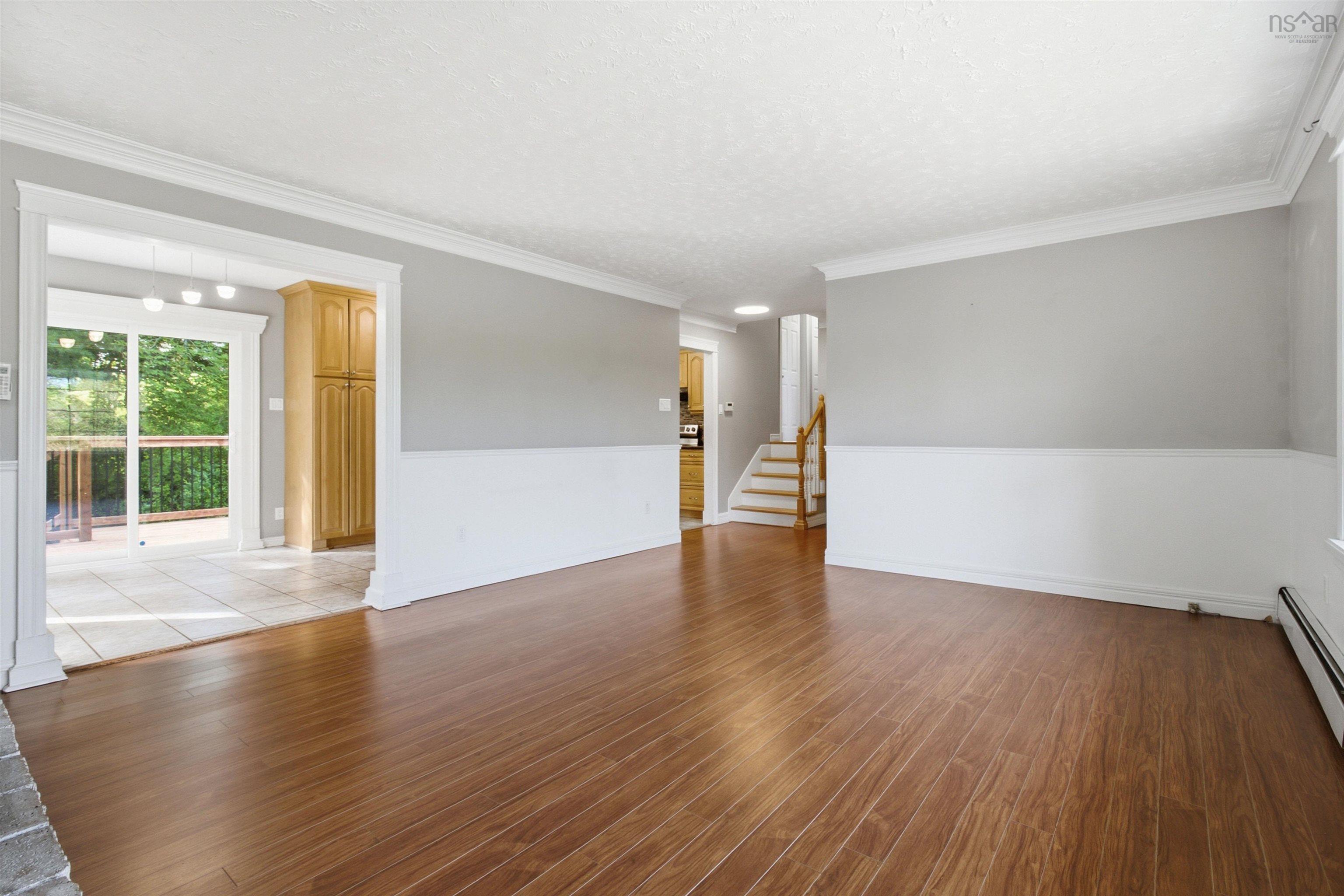 View image 9