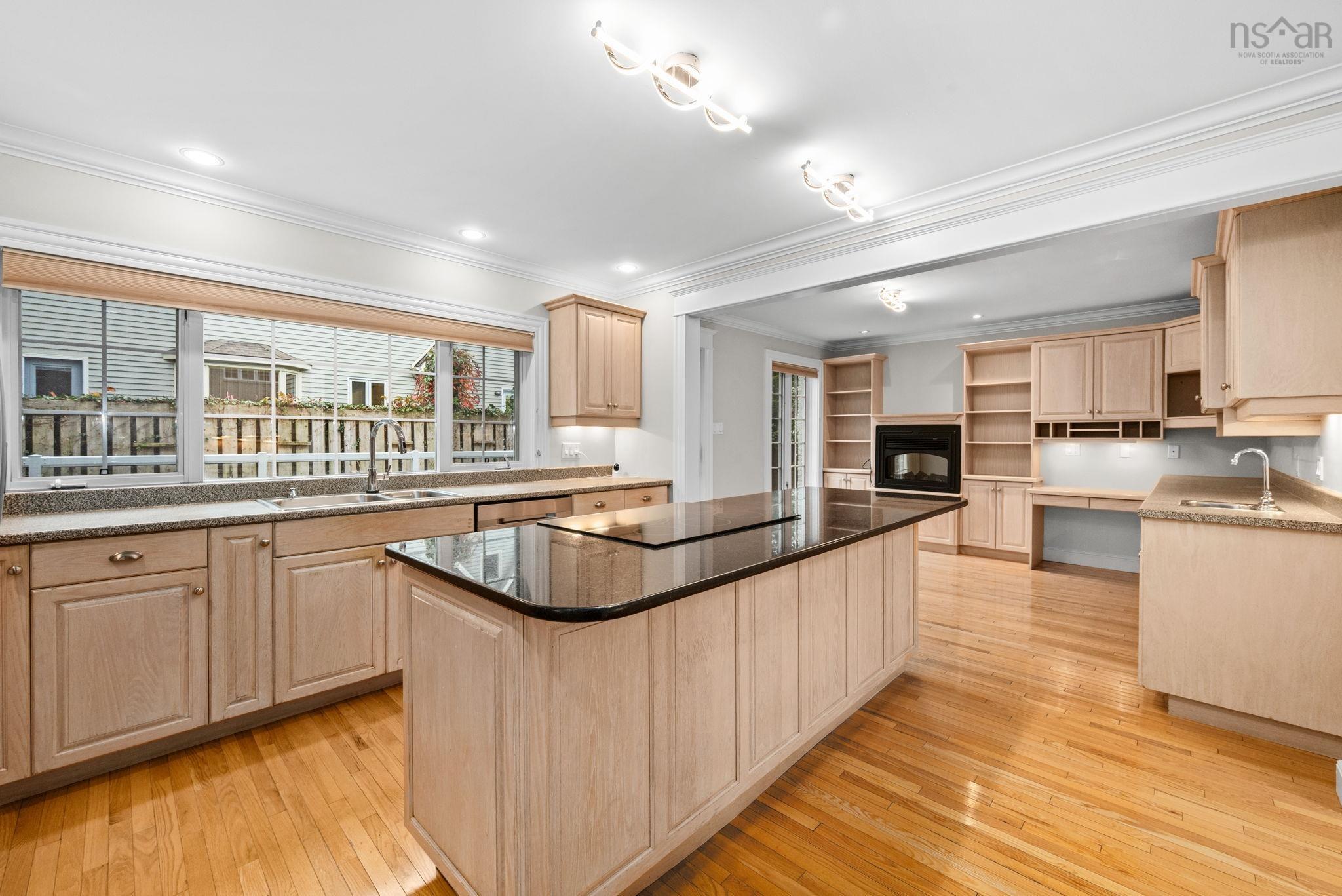 View image 9