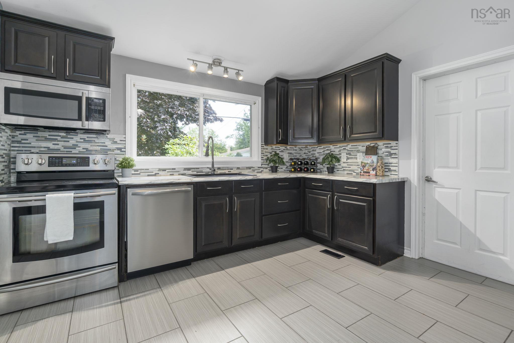 View image 13