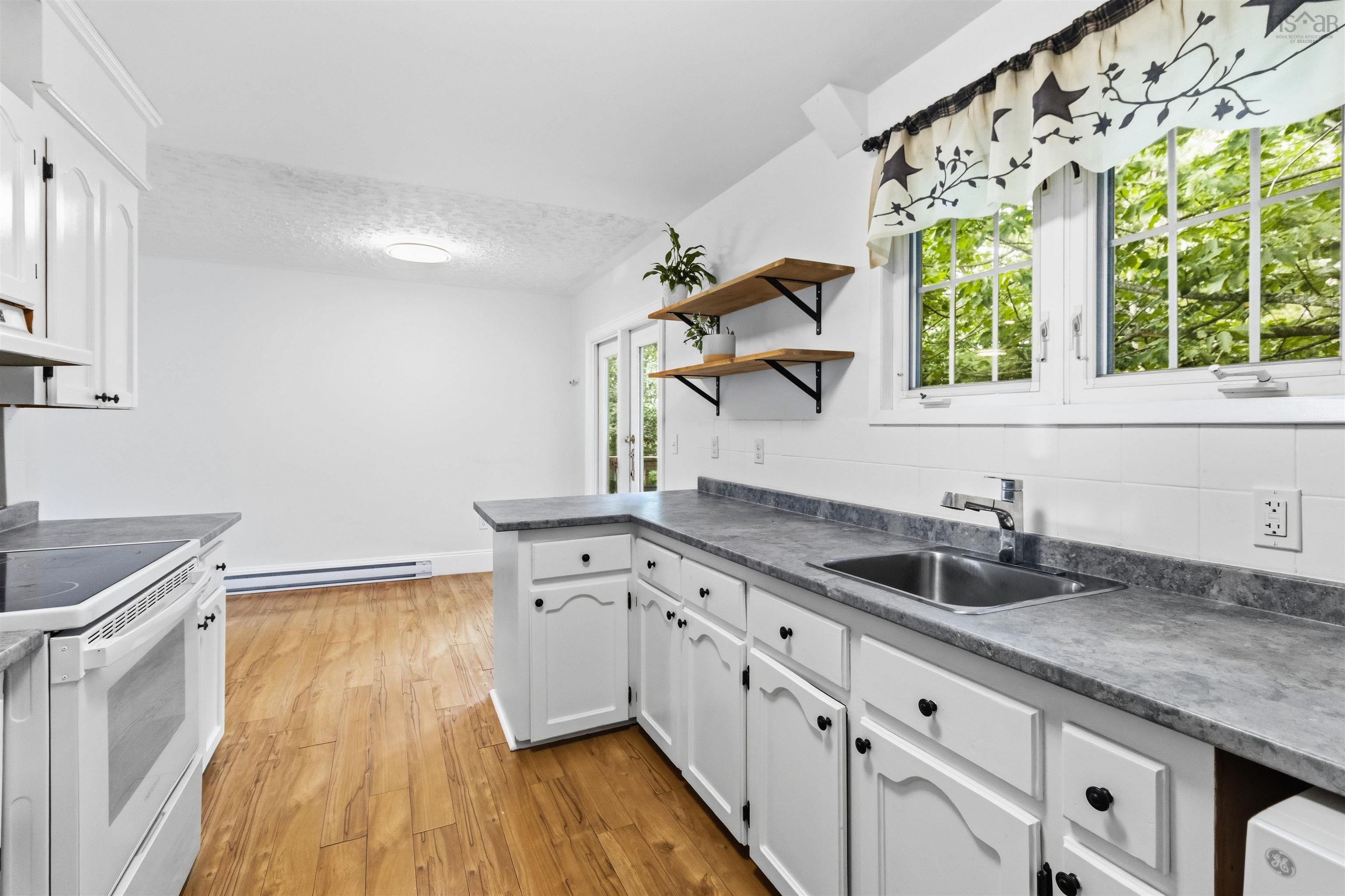 View image 11