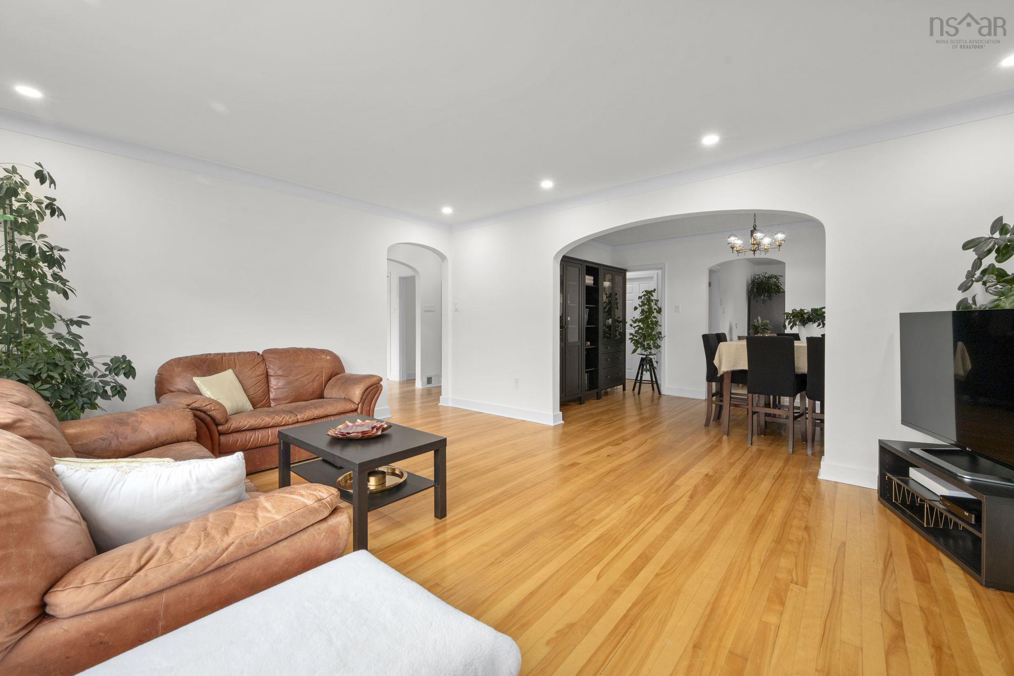View image 6