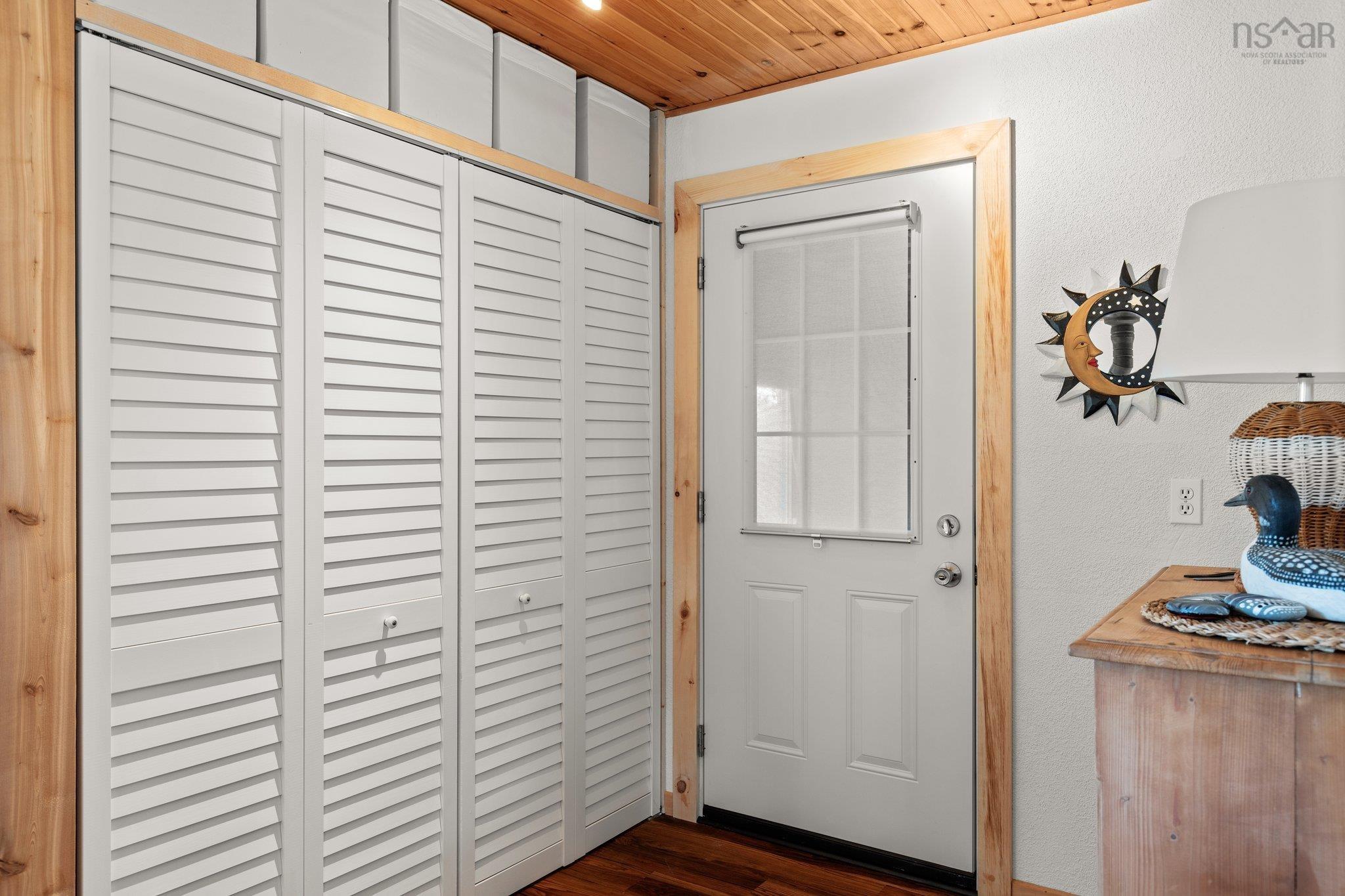 View image 17