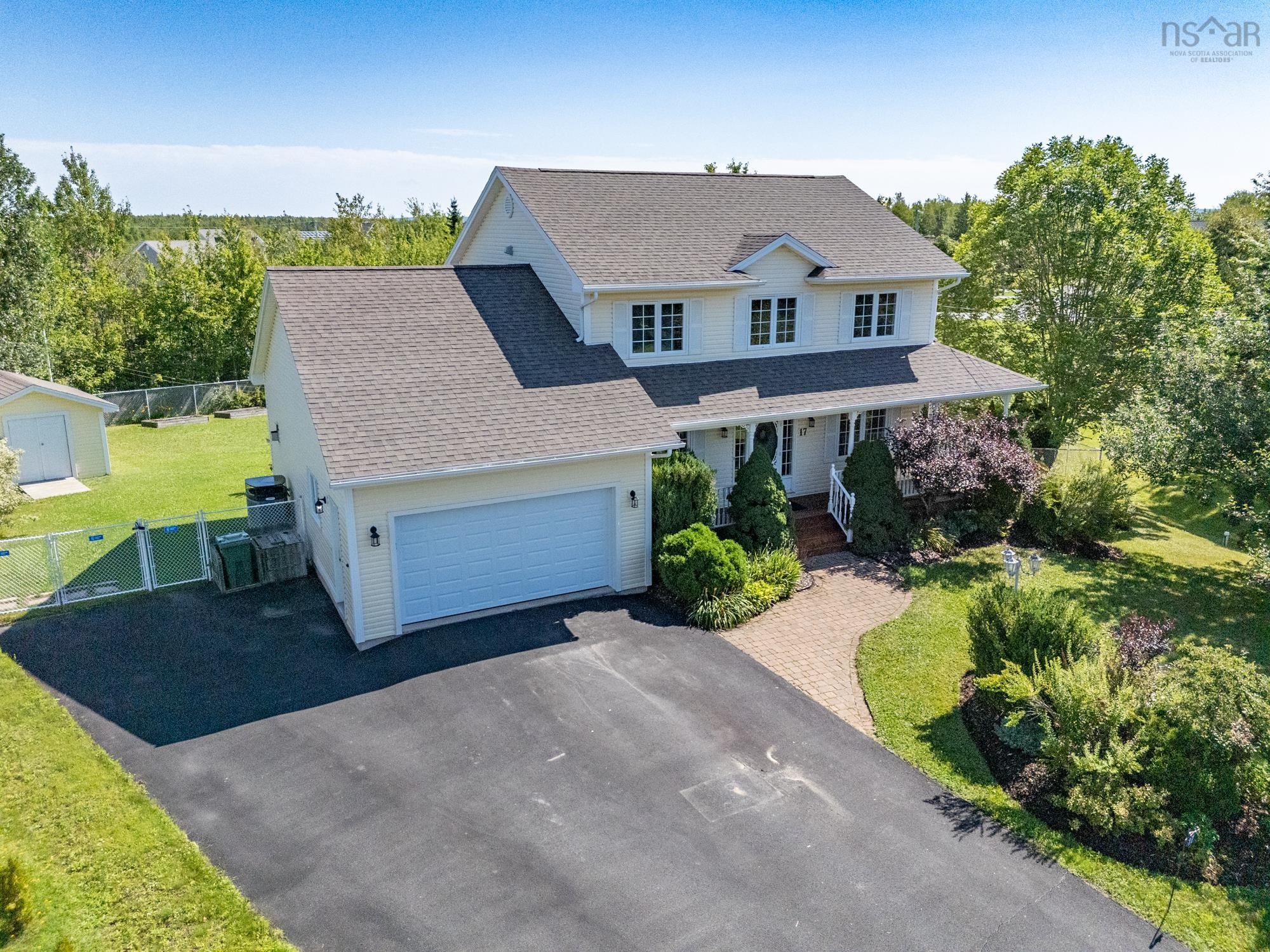 Thumbnail image for 17 Evergreen Crescent MLS<sup>®</sup> 202621779