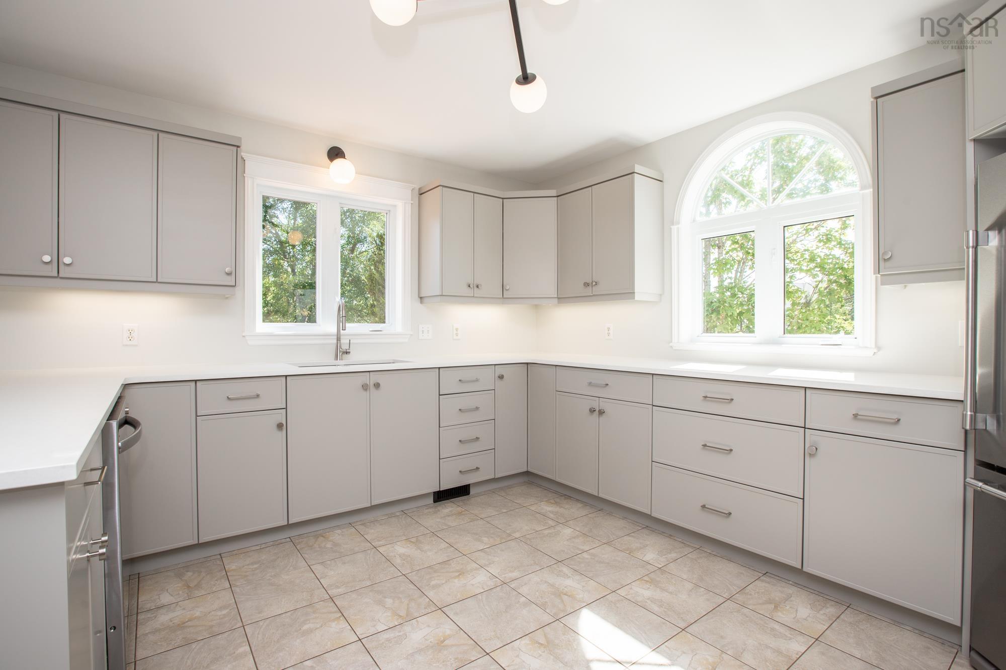 View image 10