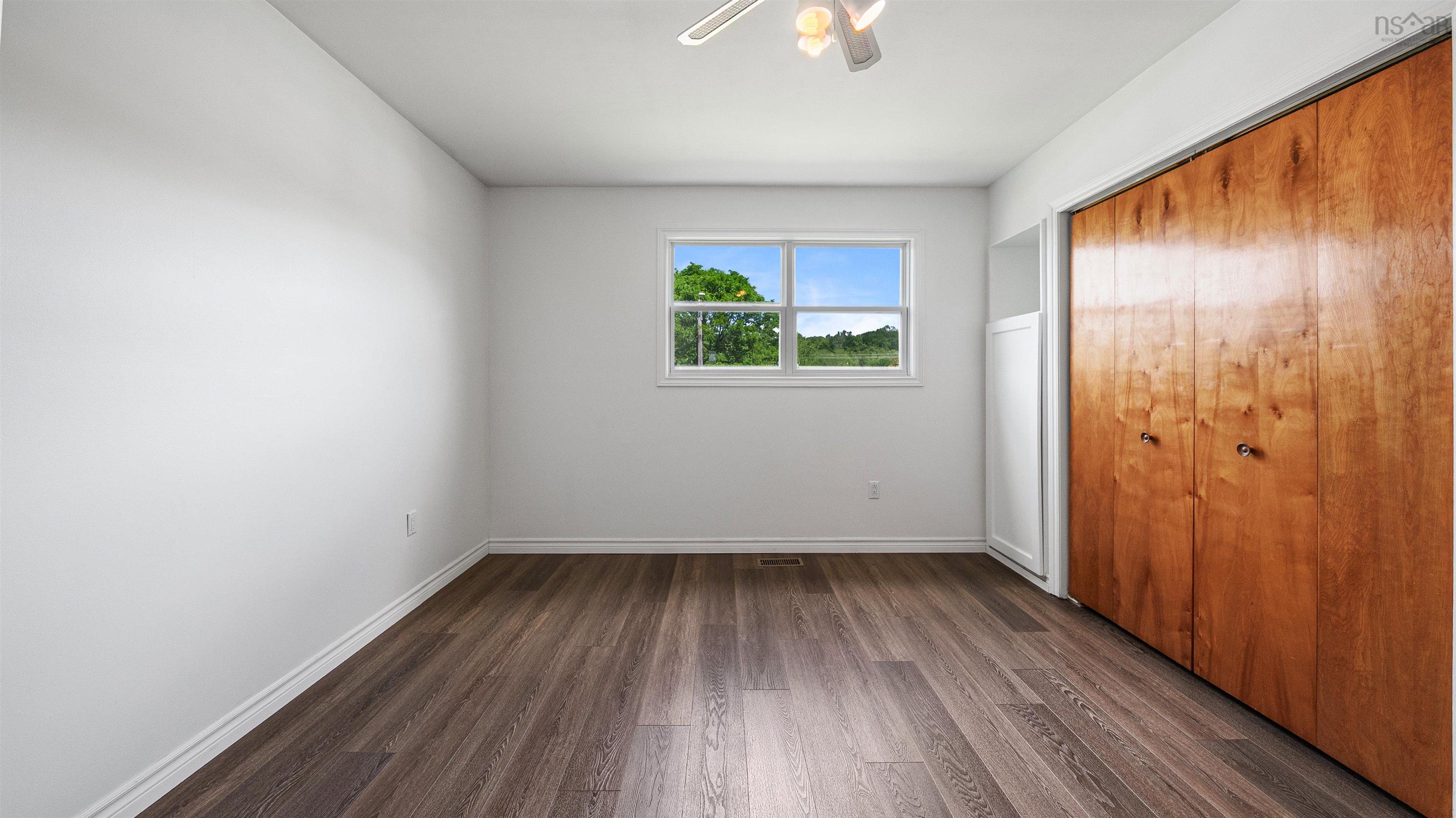 View image 17