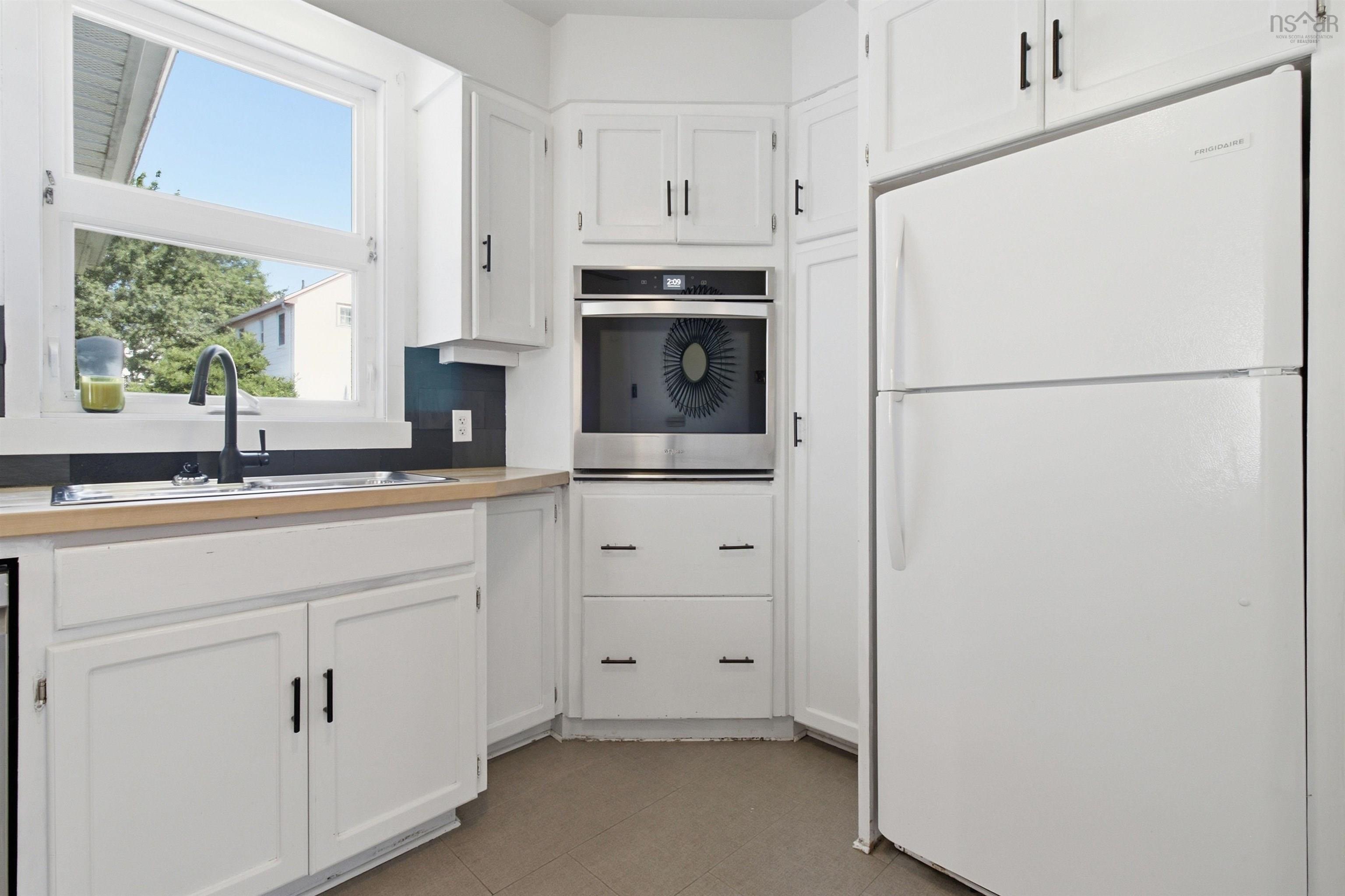 View image 10