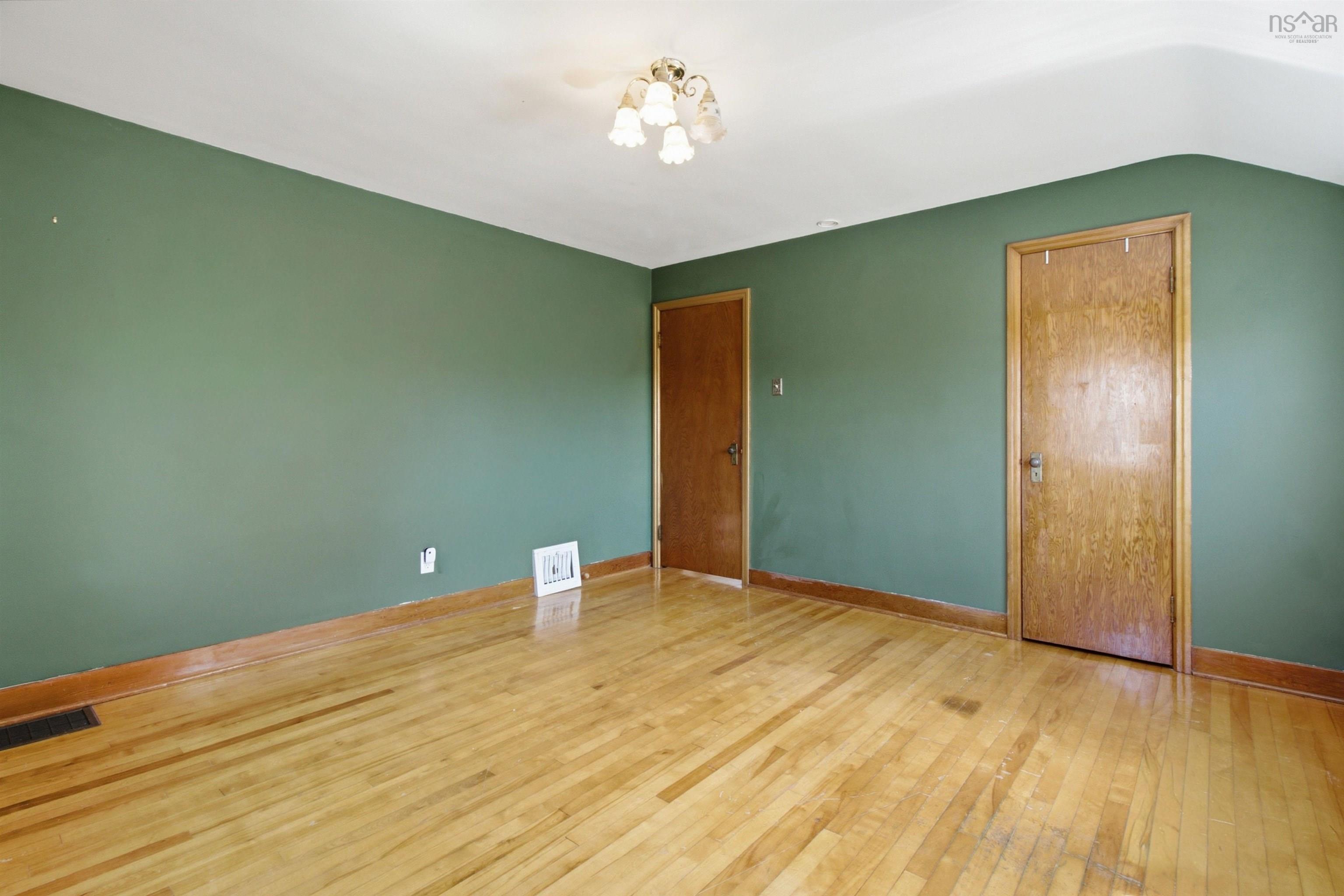 View image 21