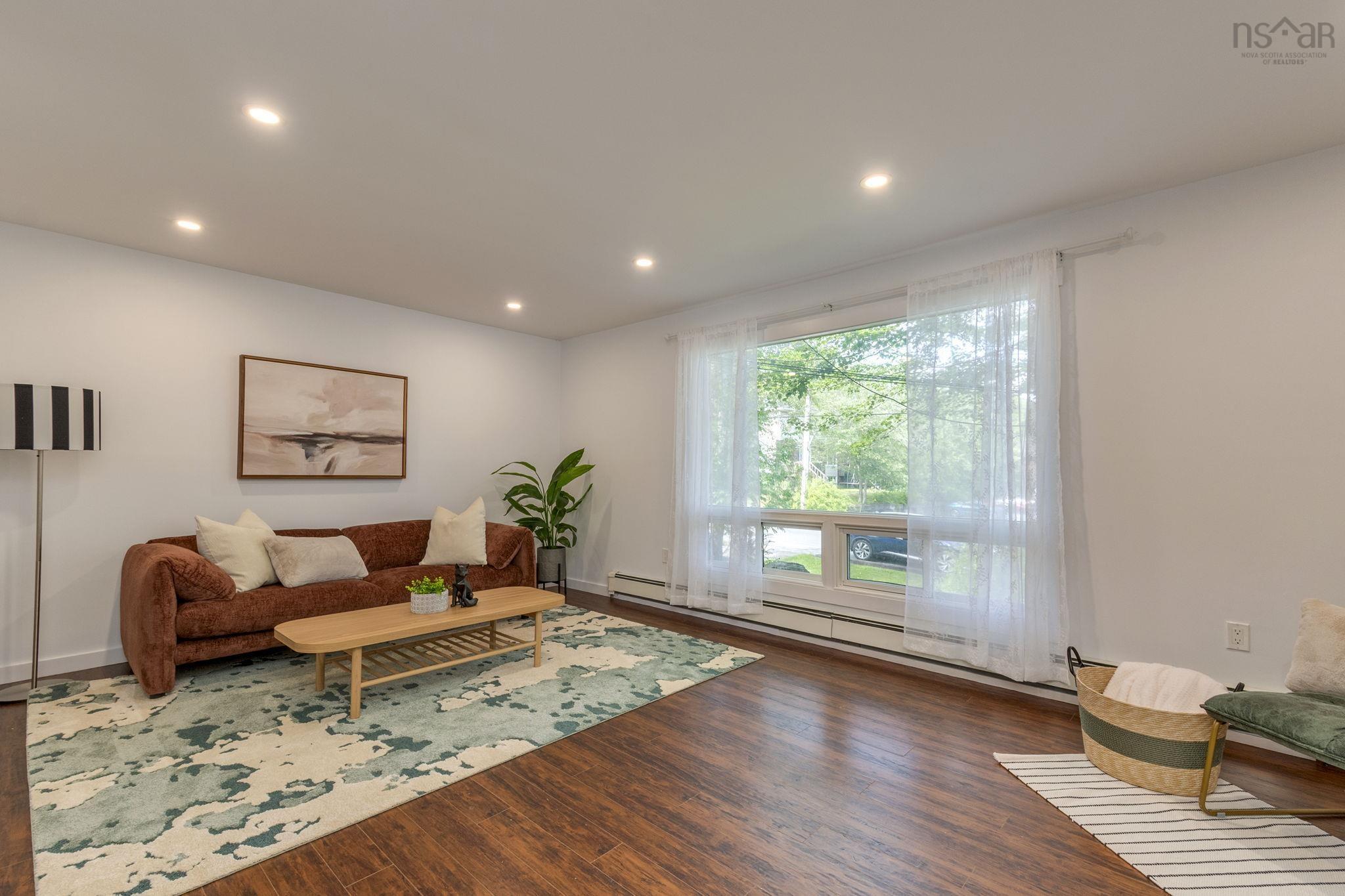 Thumbnail image for 24 Fourth Street MLS<sup>®</sup> 202621808