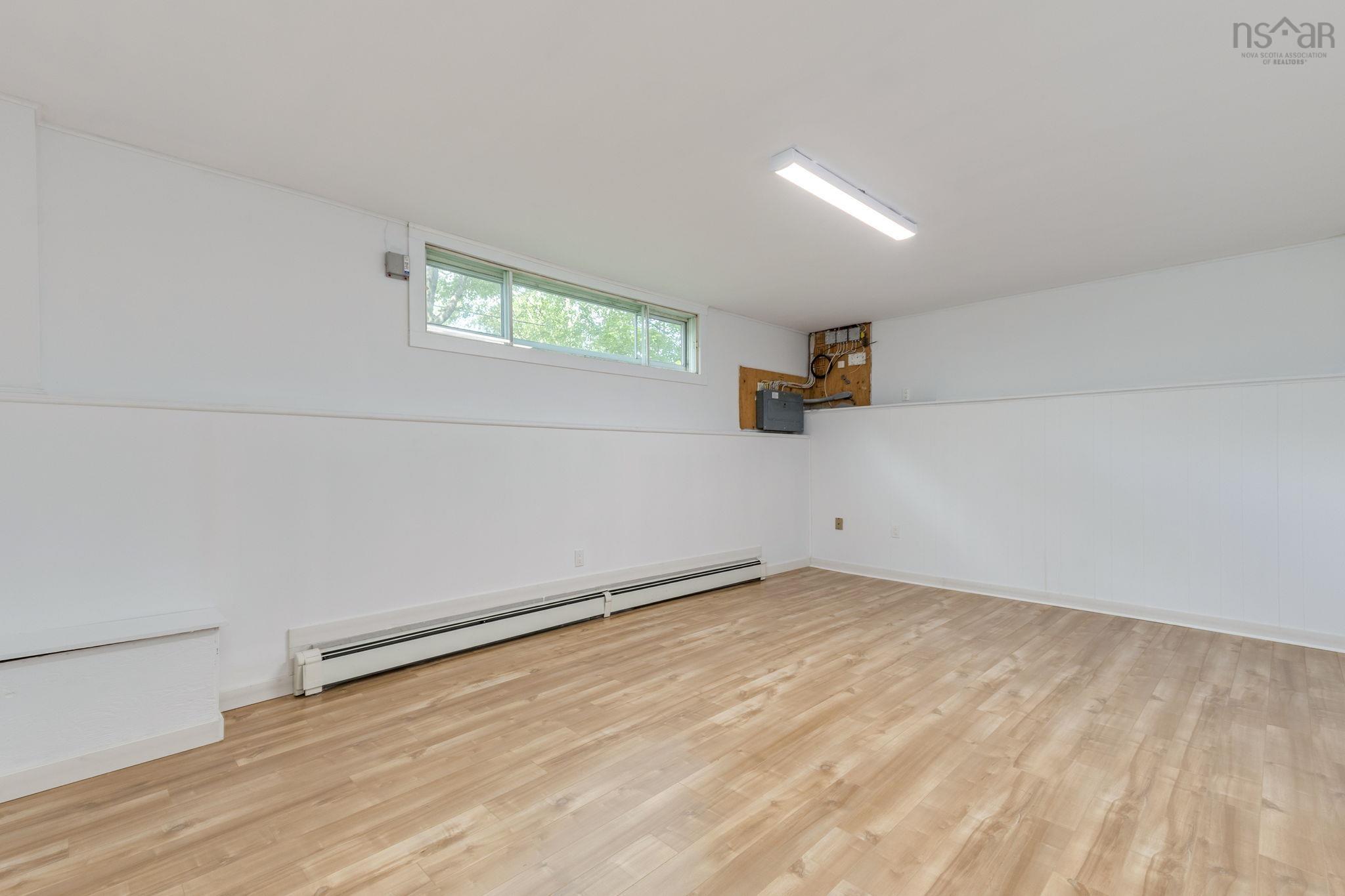 View image 31