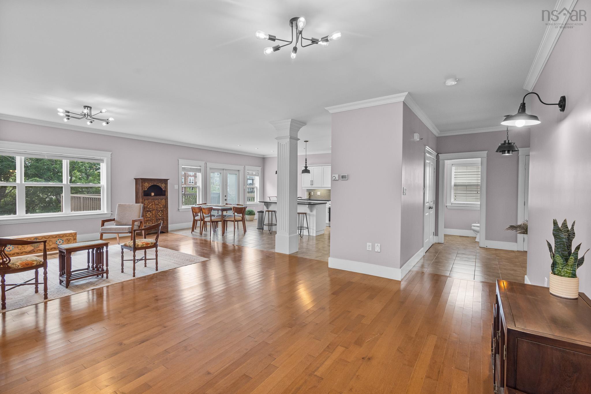 View image 10