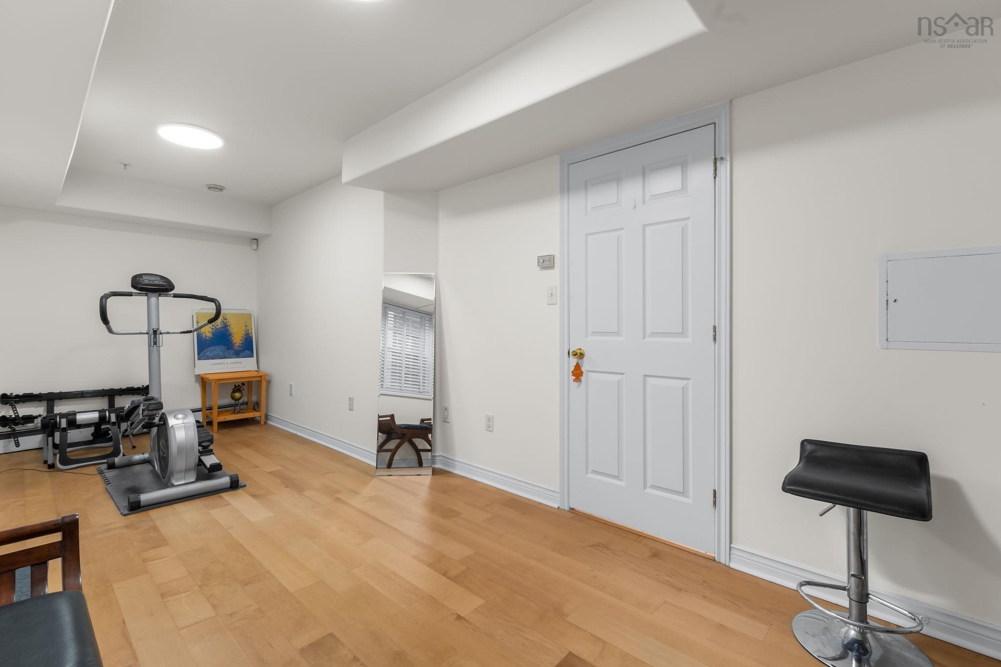 View image 25