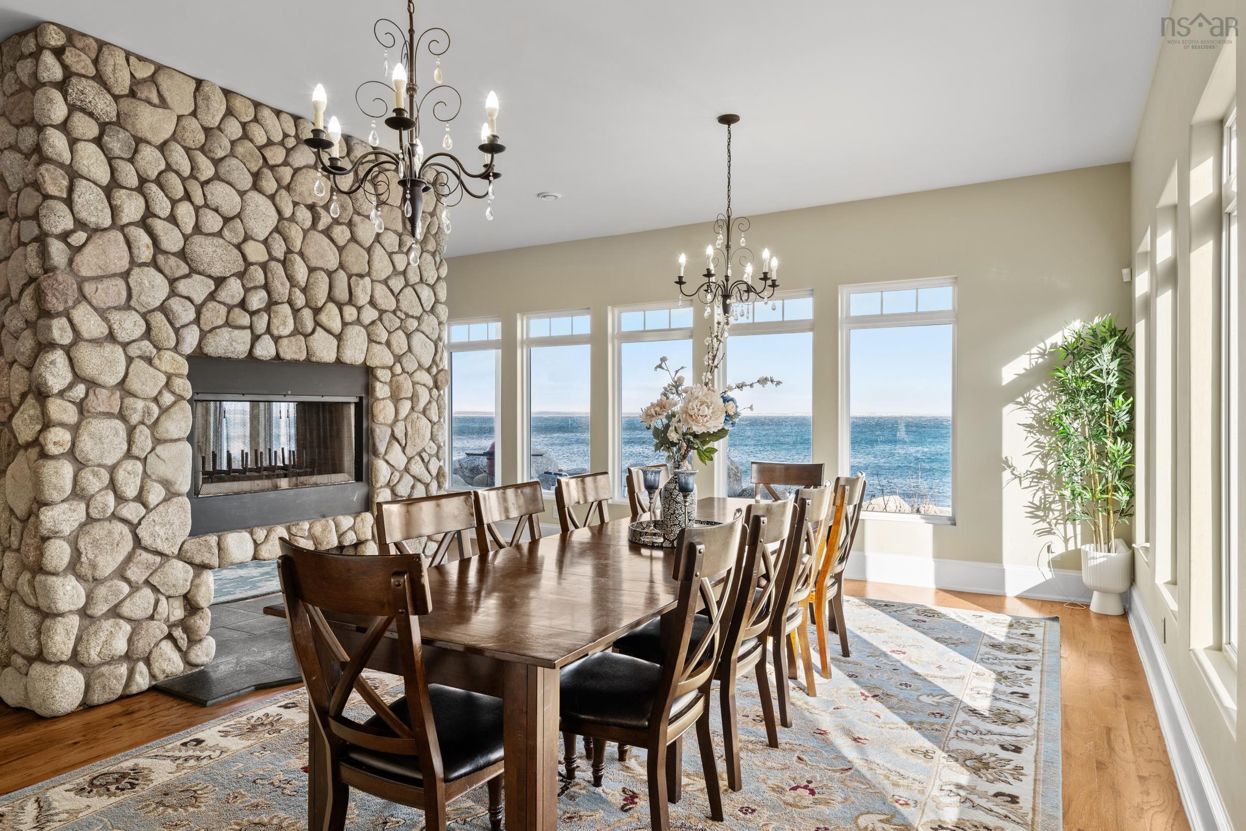 View image 18