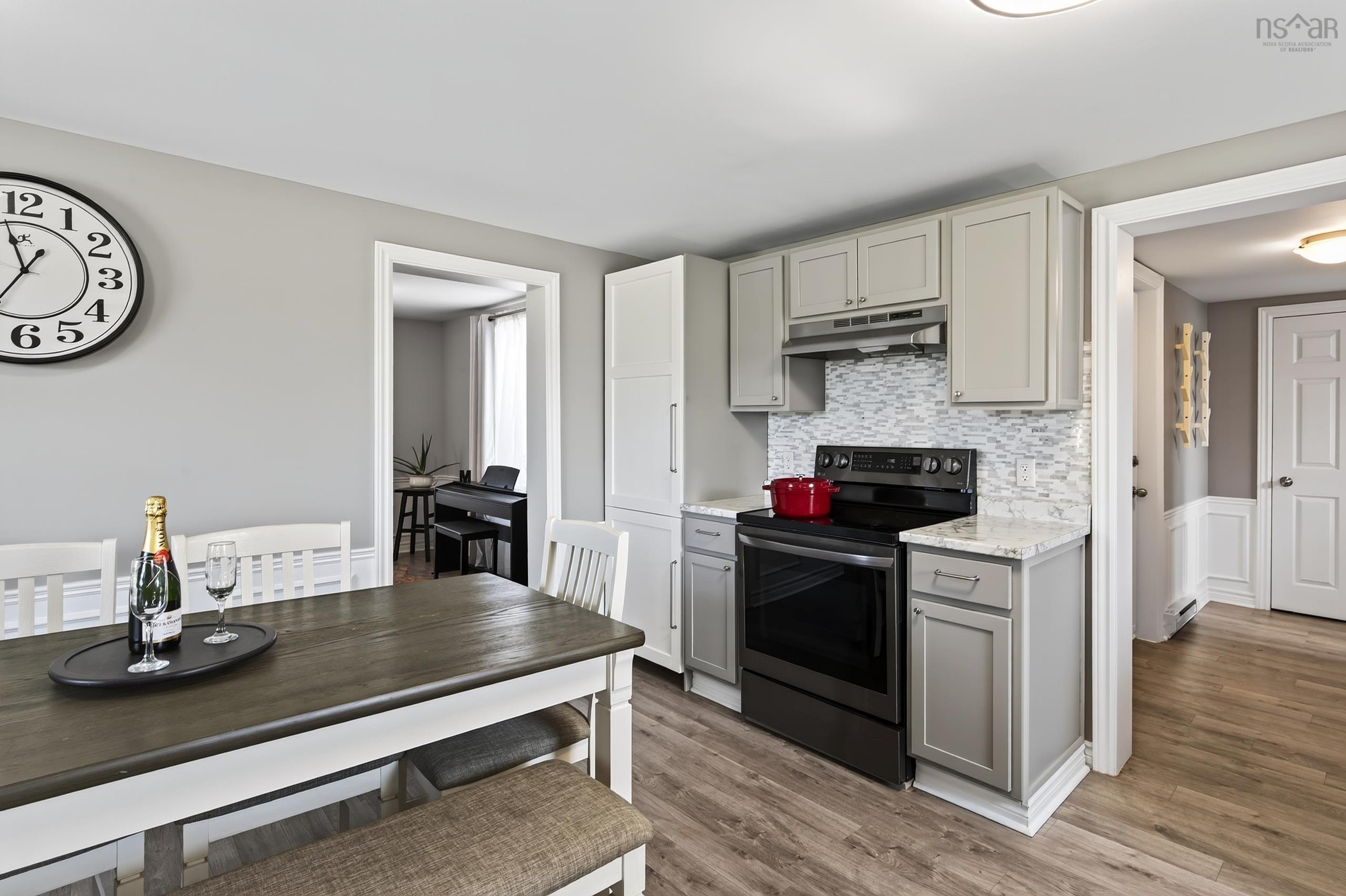 View image 10
