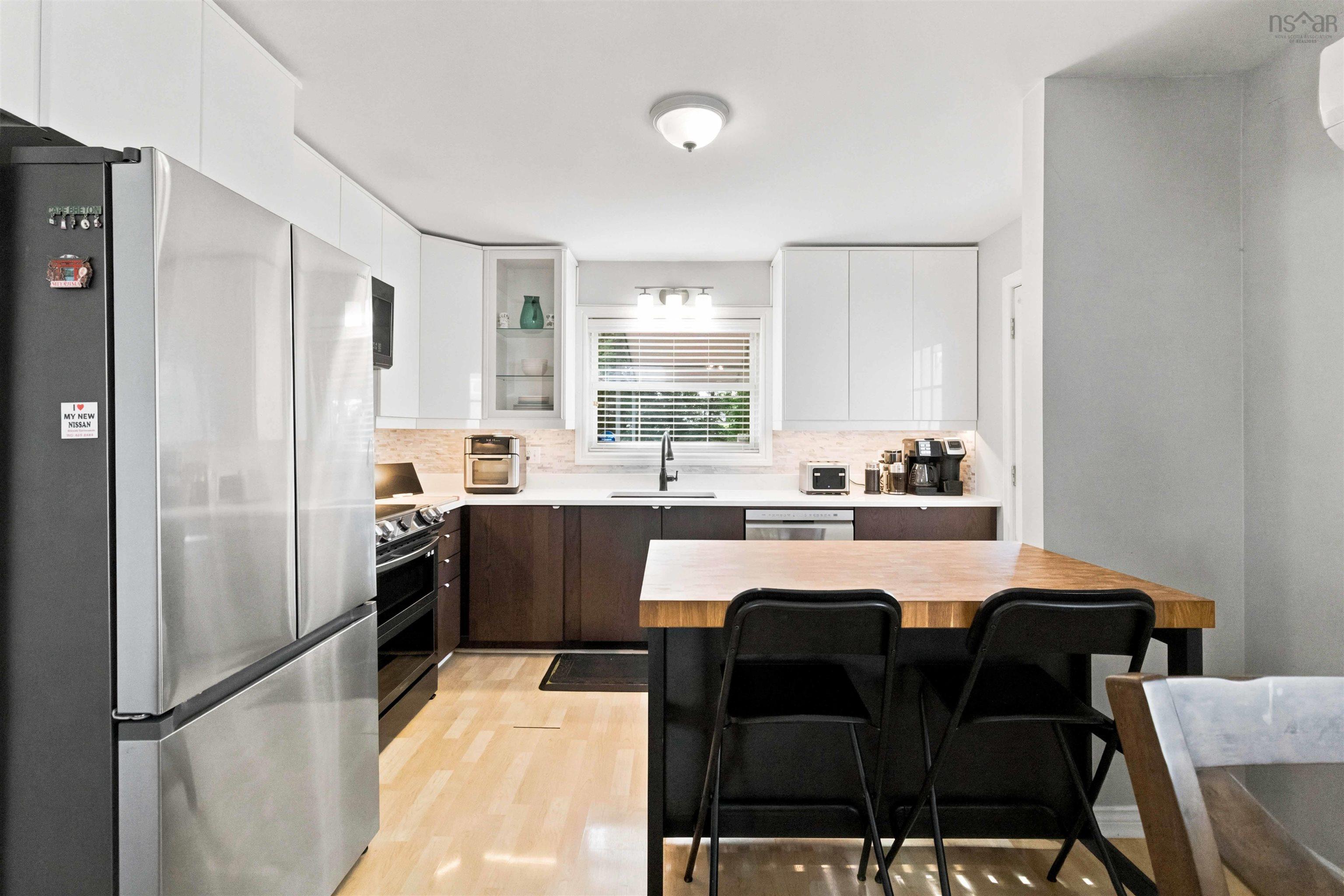 View image 12