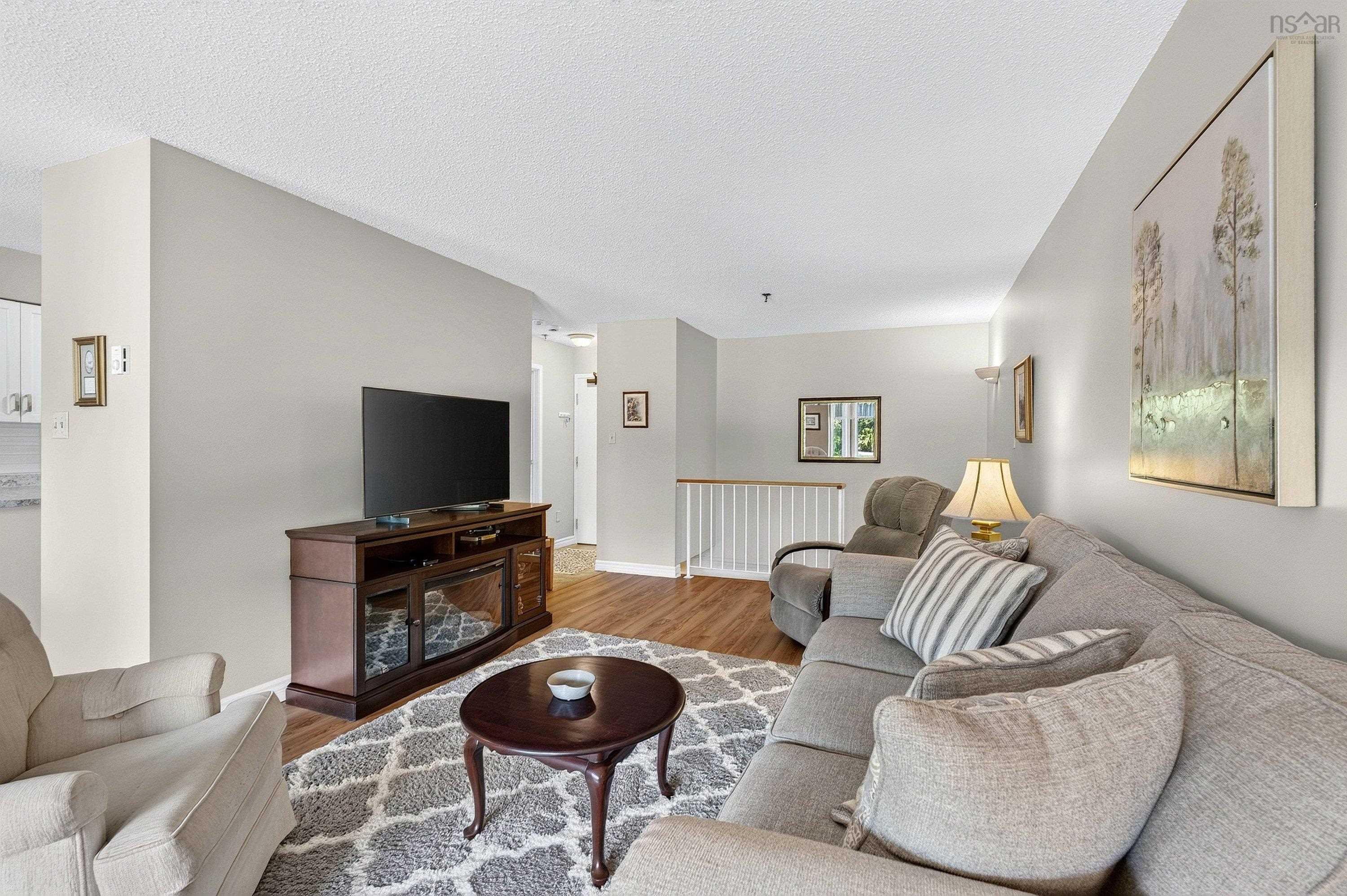 View image 17
