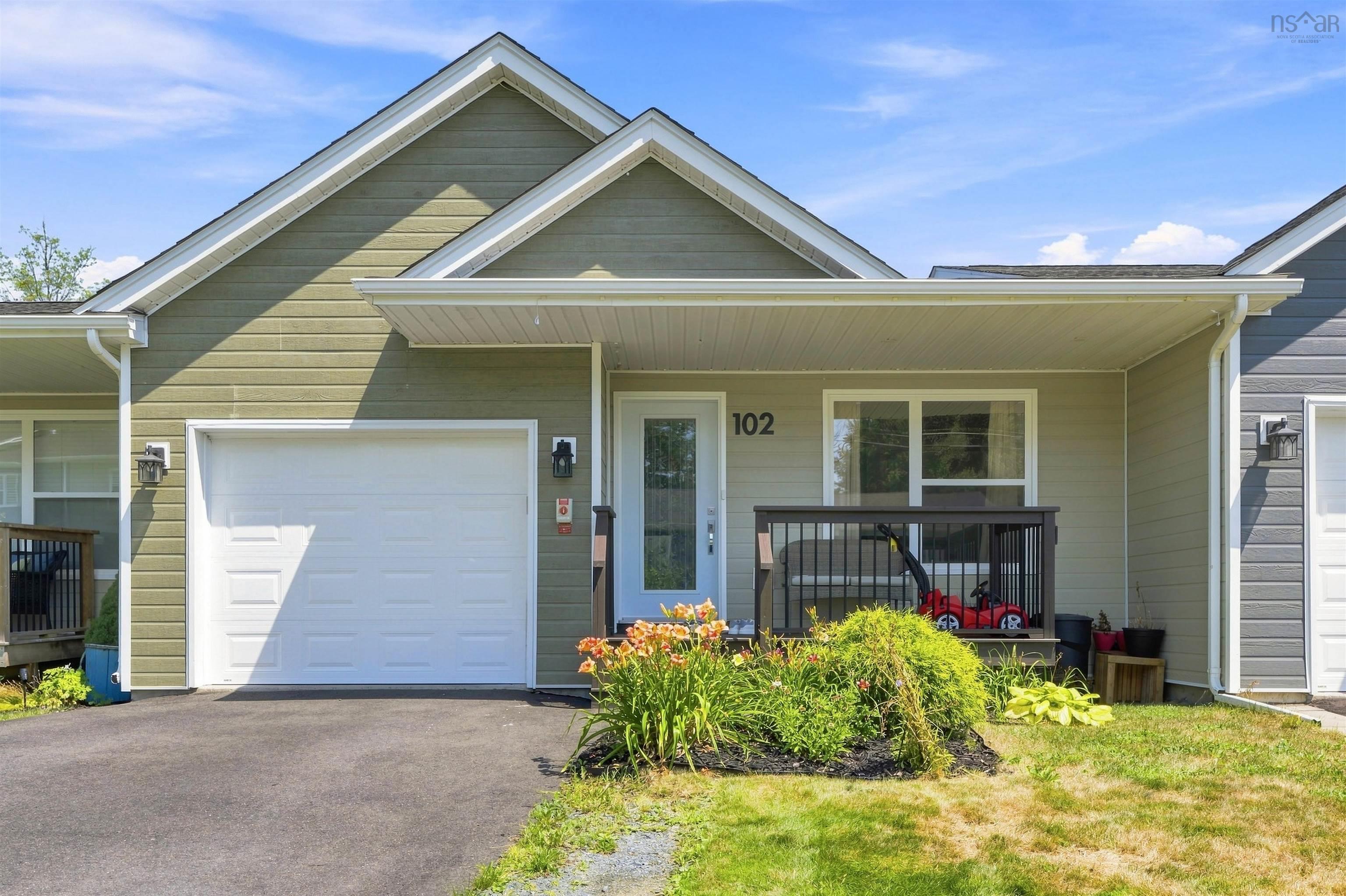 Thumbnail image for 102 CROSSFIELD RIDGE Ridge MLS<sup>®</sup> 202621939