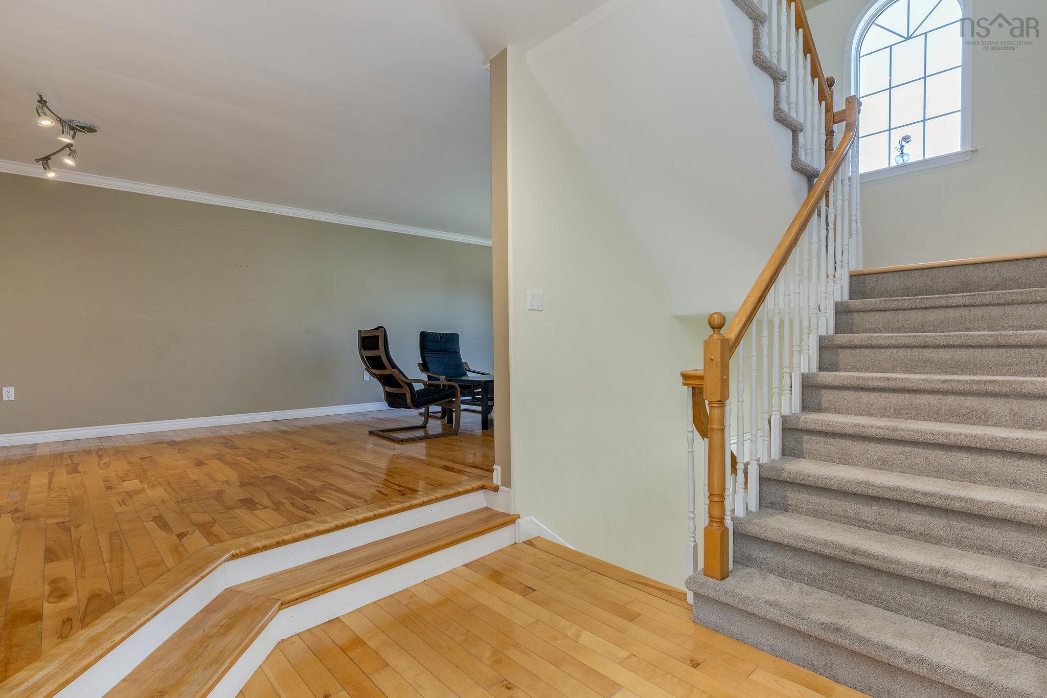 View image 11
