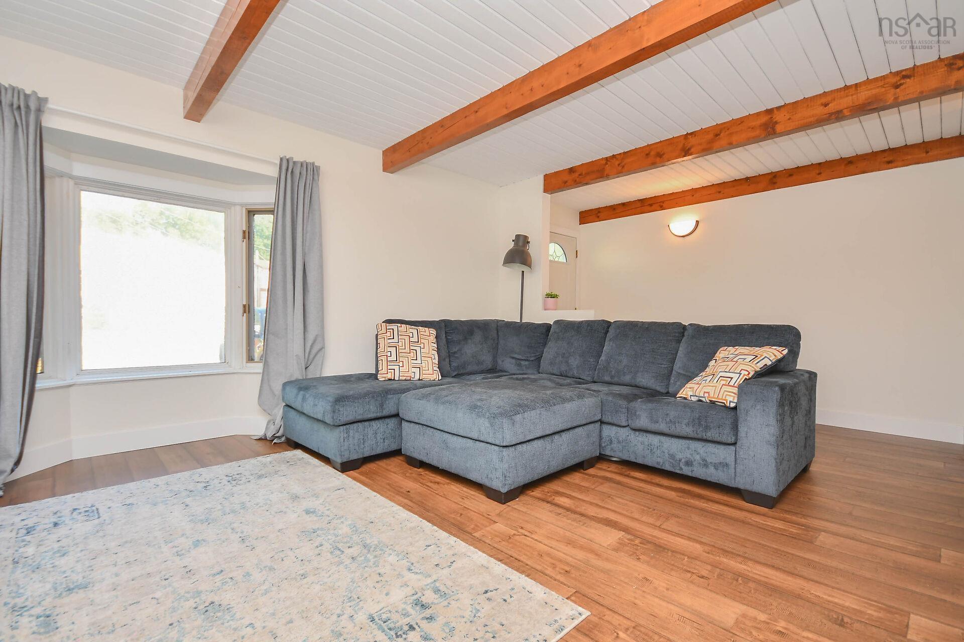 View image 10