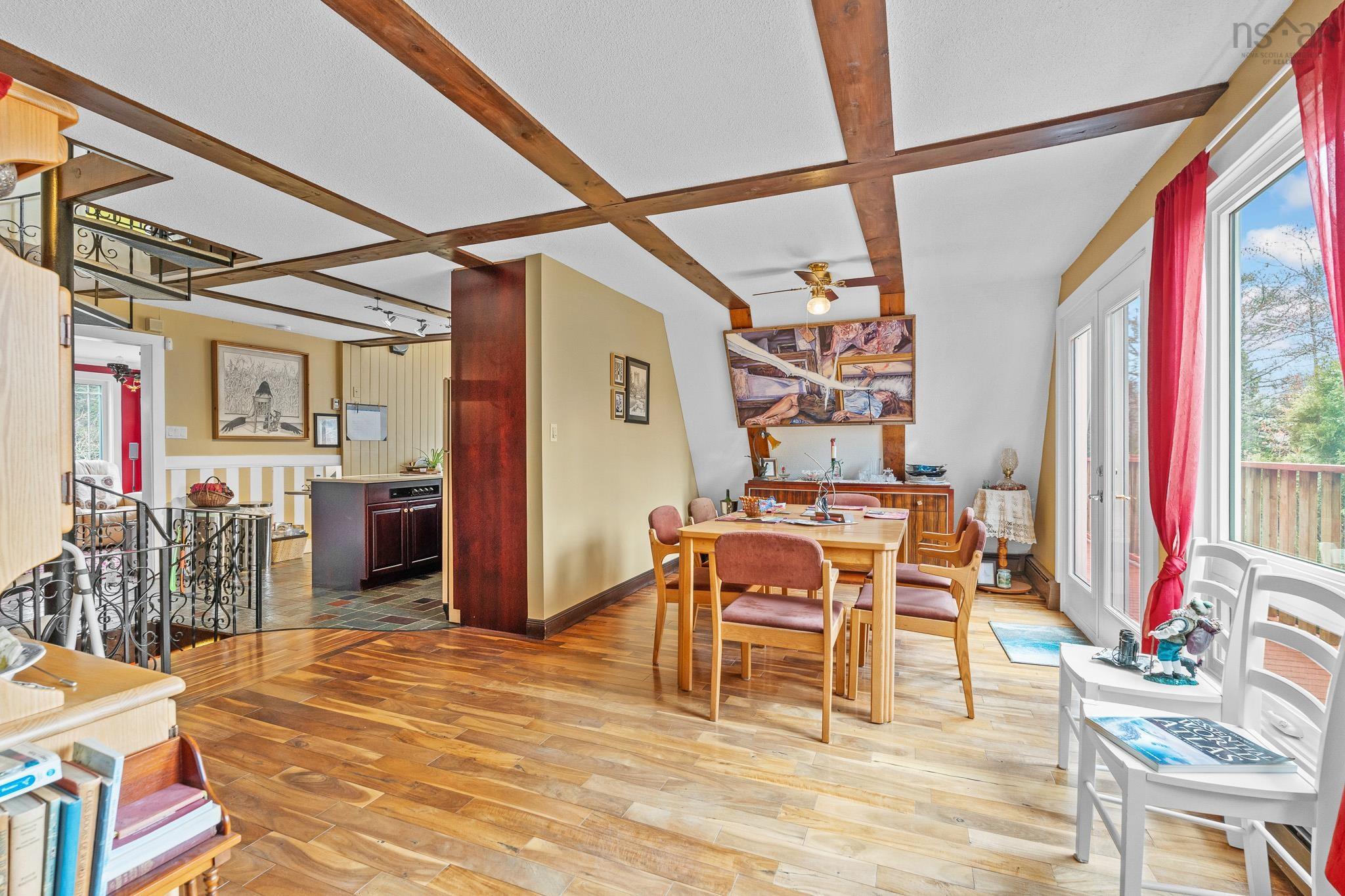 View image 19