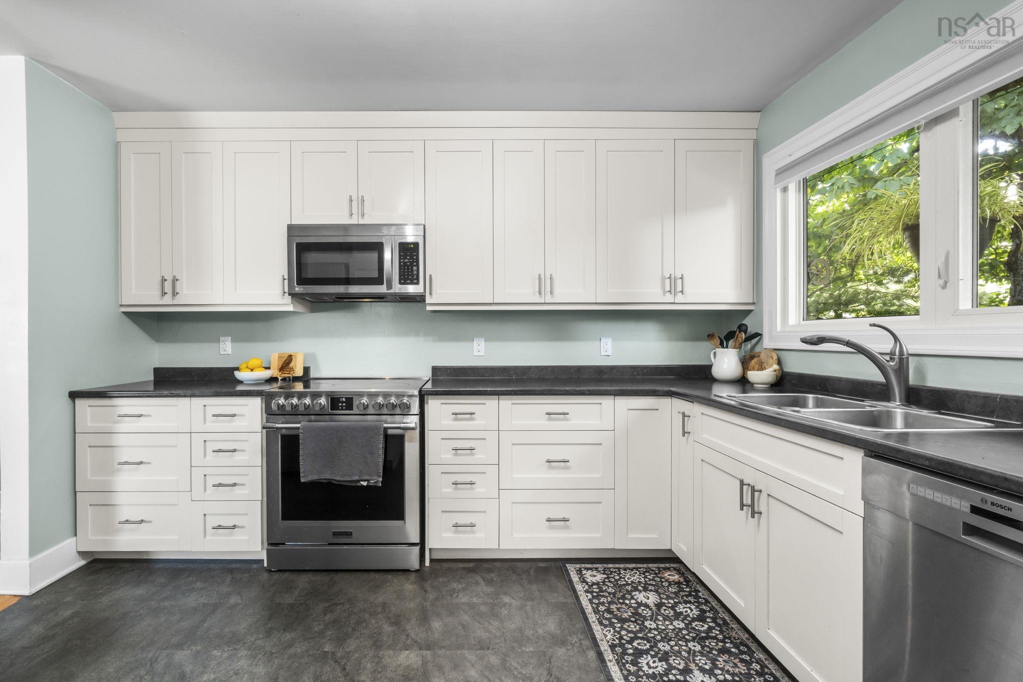 View image 11
