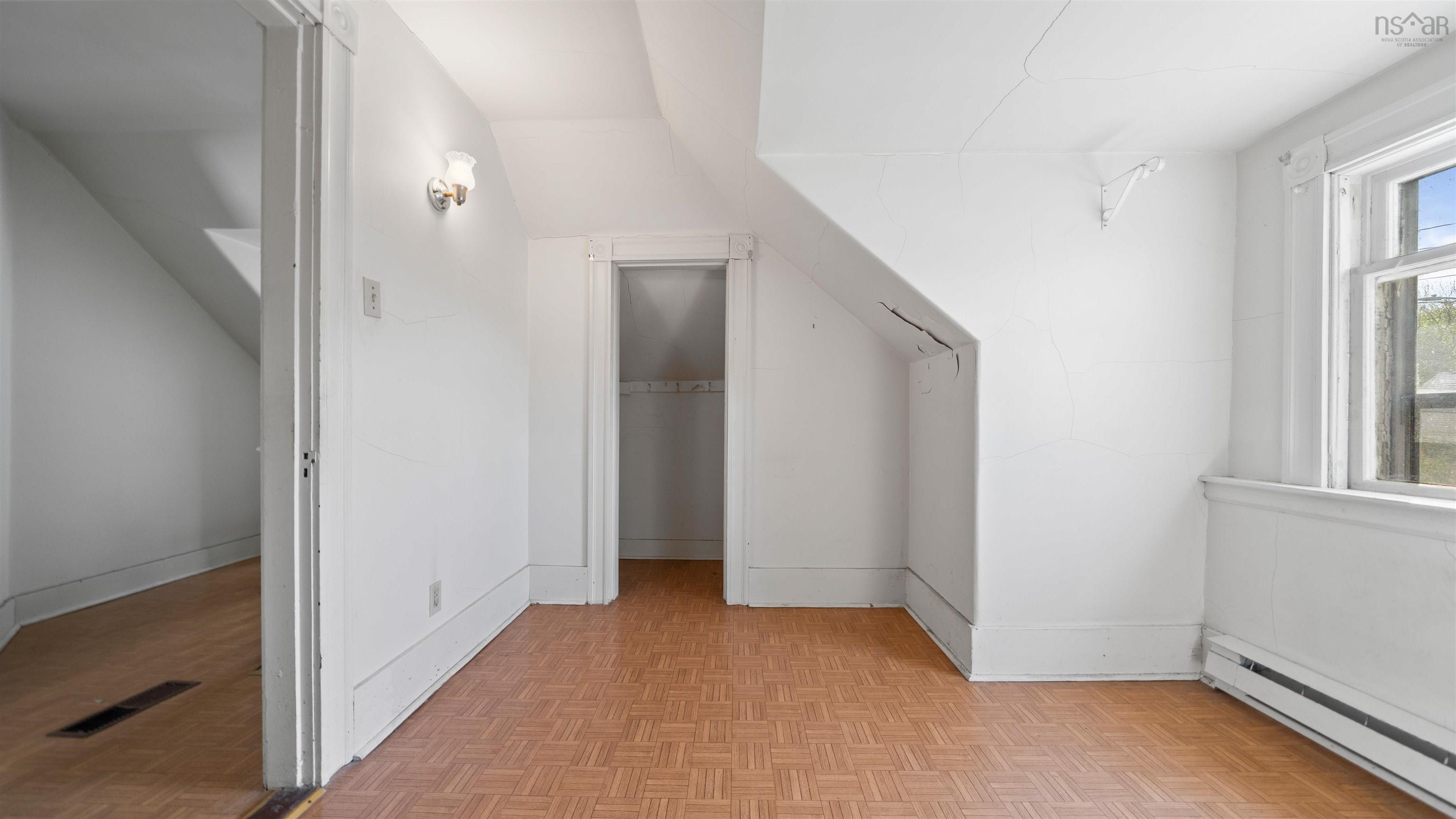 View image 35