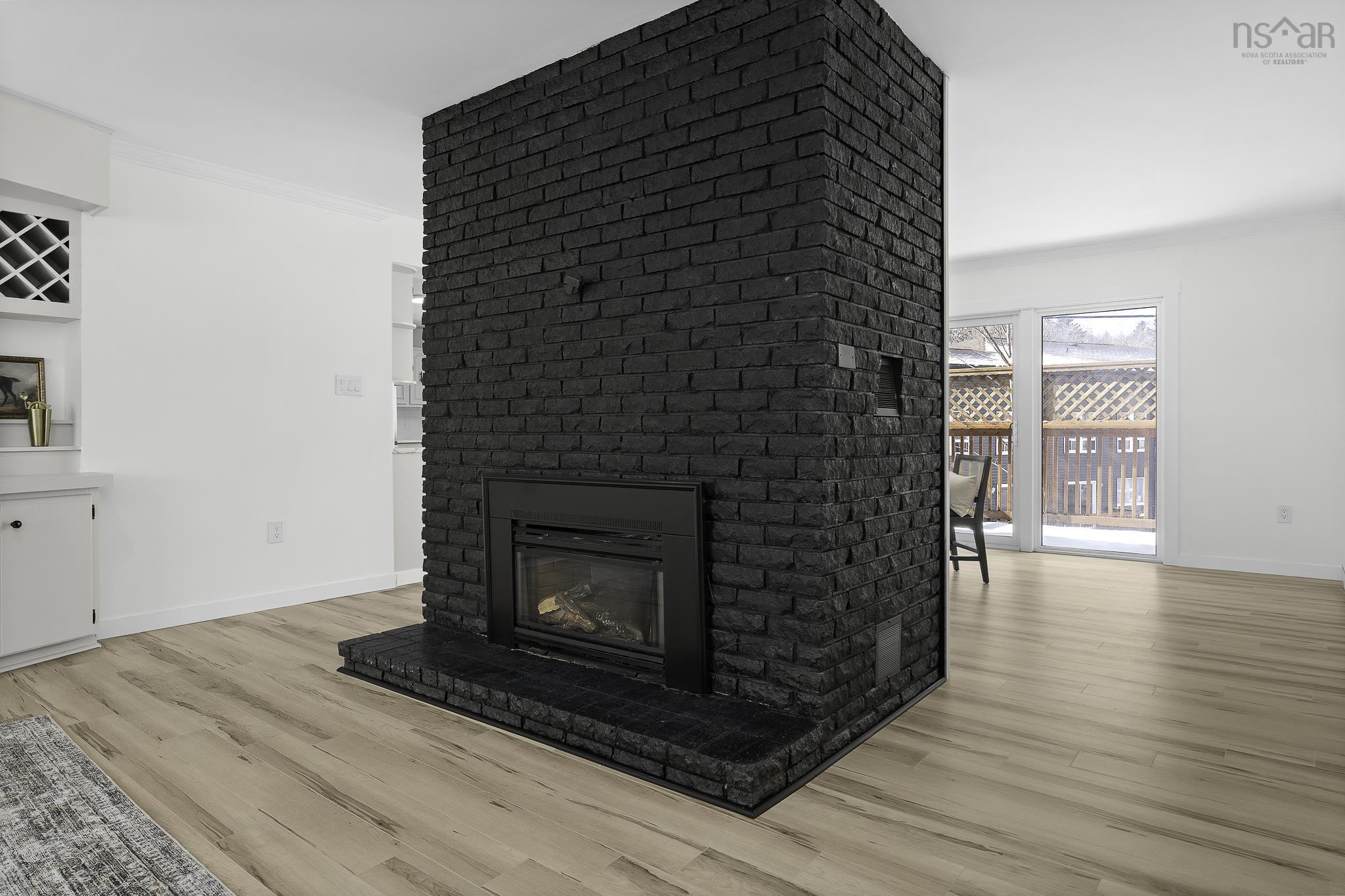 View image 9