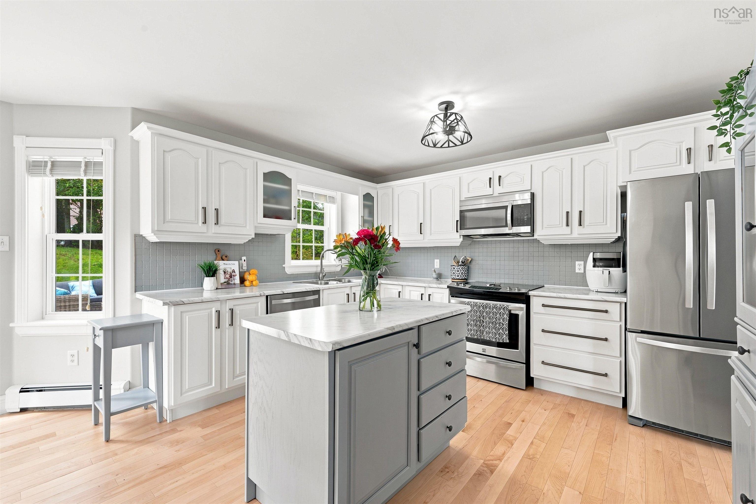 View image 12