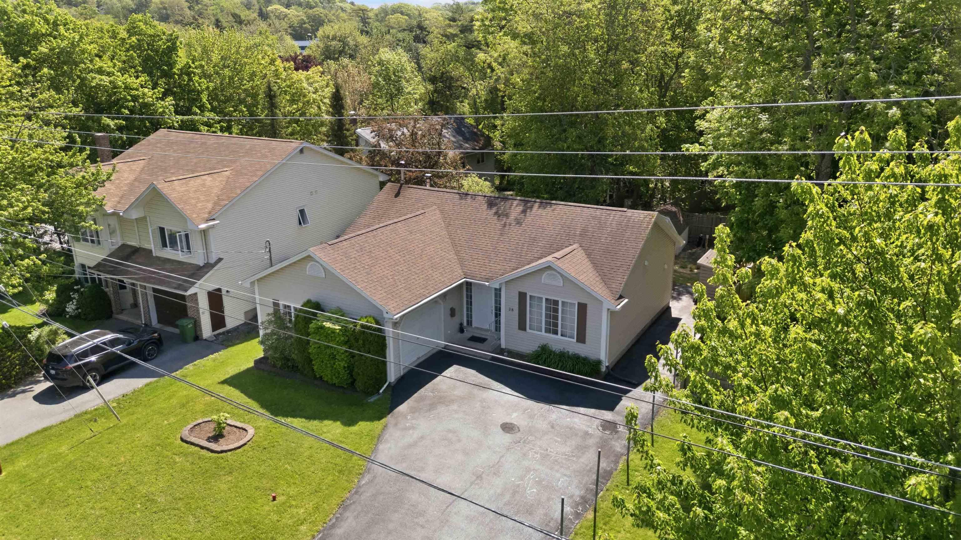 Thumbnail image for 28 Fort Sackville Road MLS<sup>®</sup> 202622115
