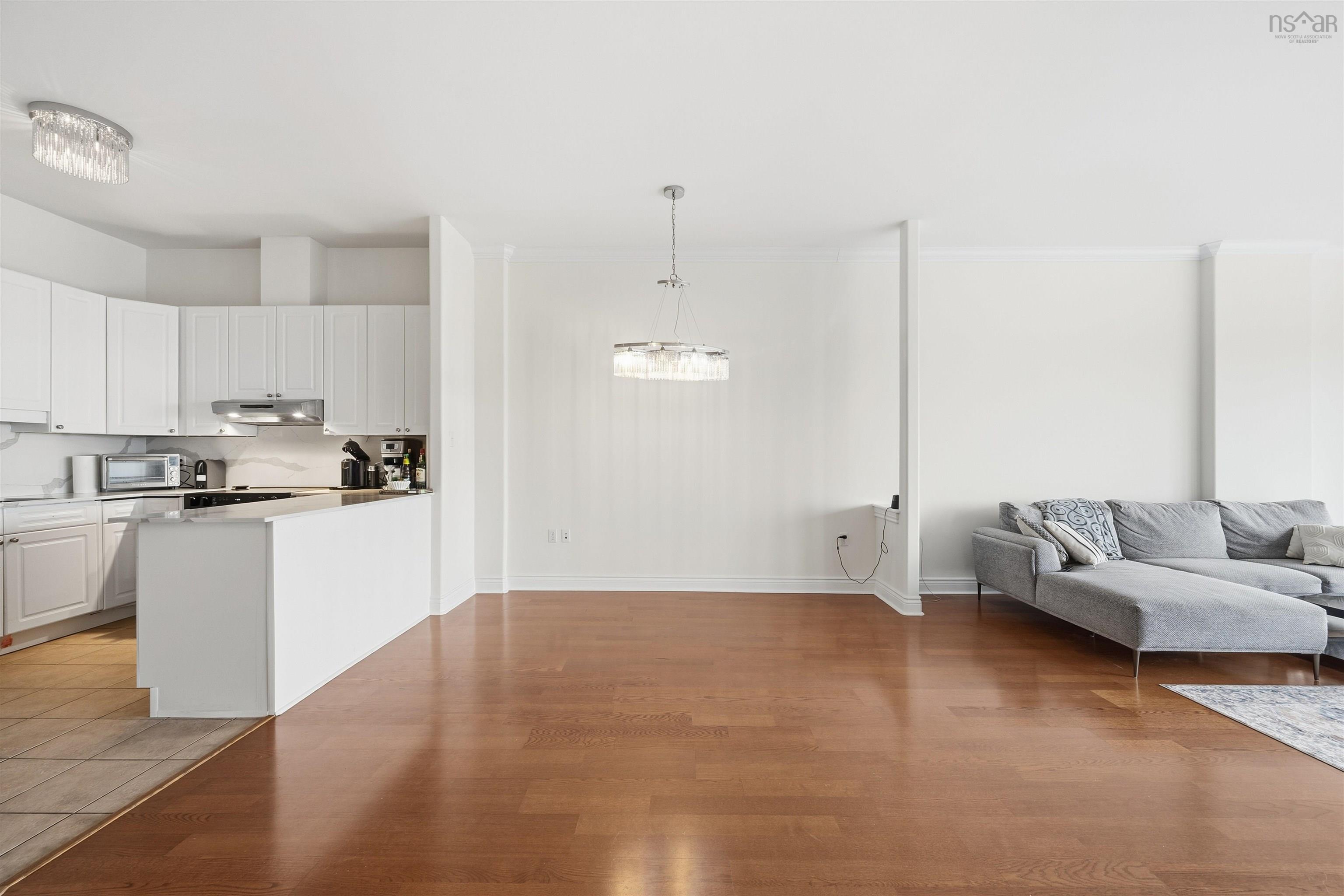 View image 12