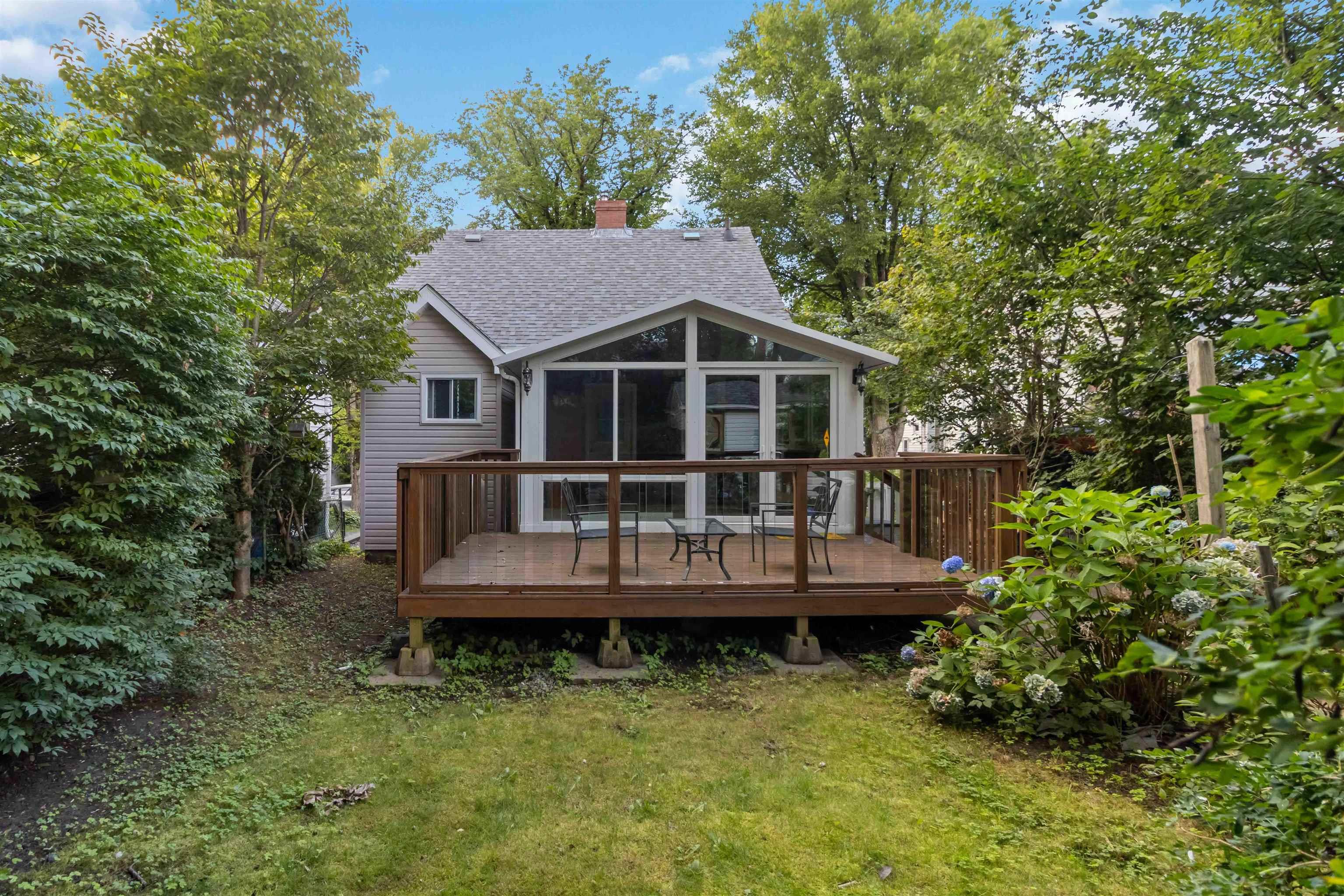 View image 12