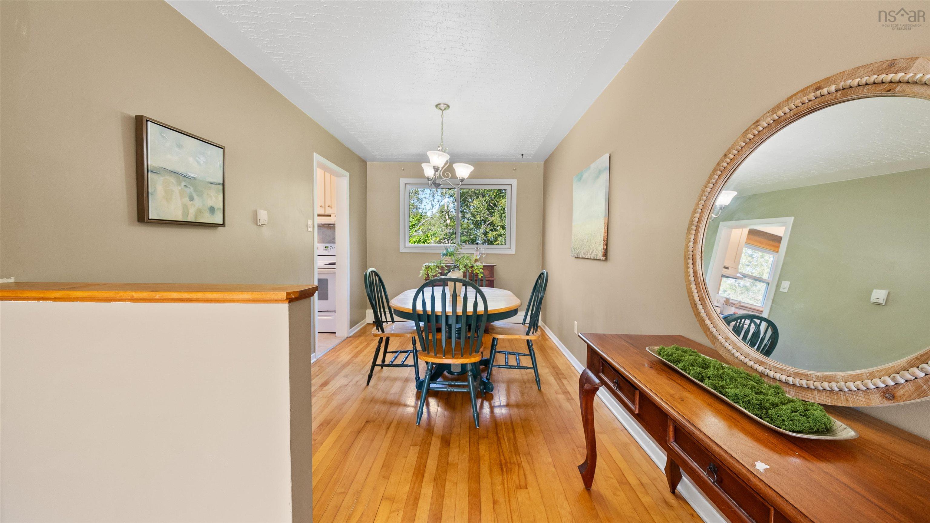View image 9