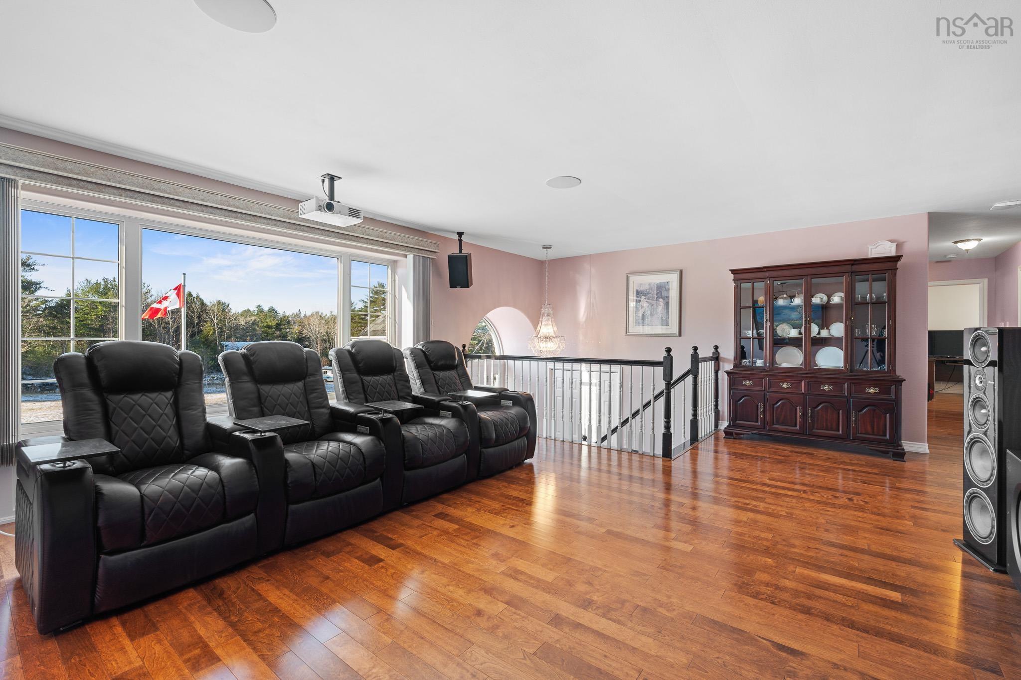 View image 8