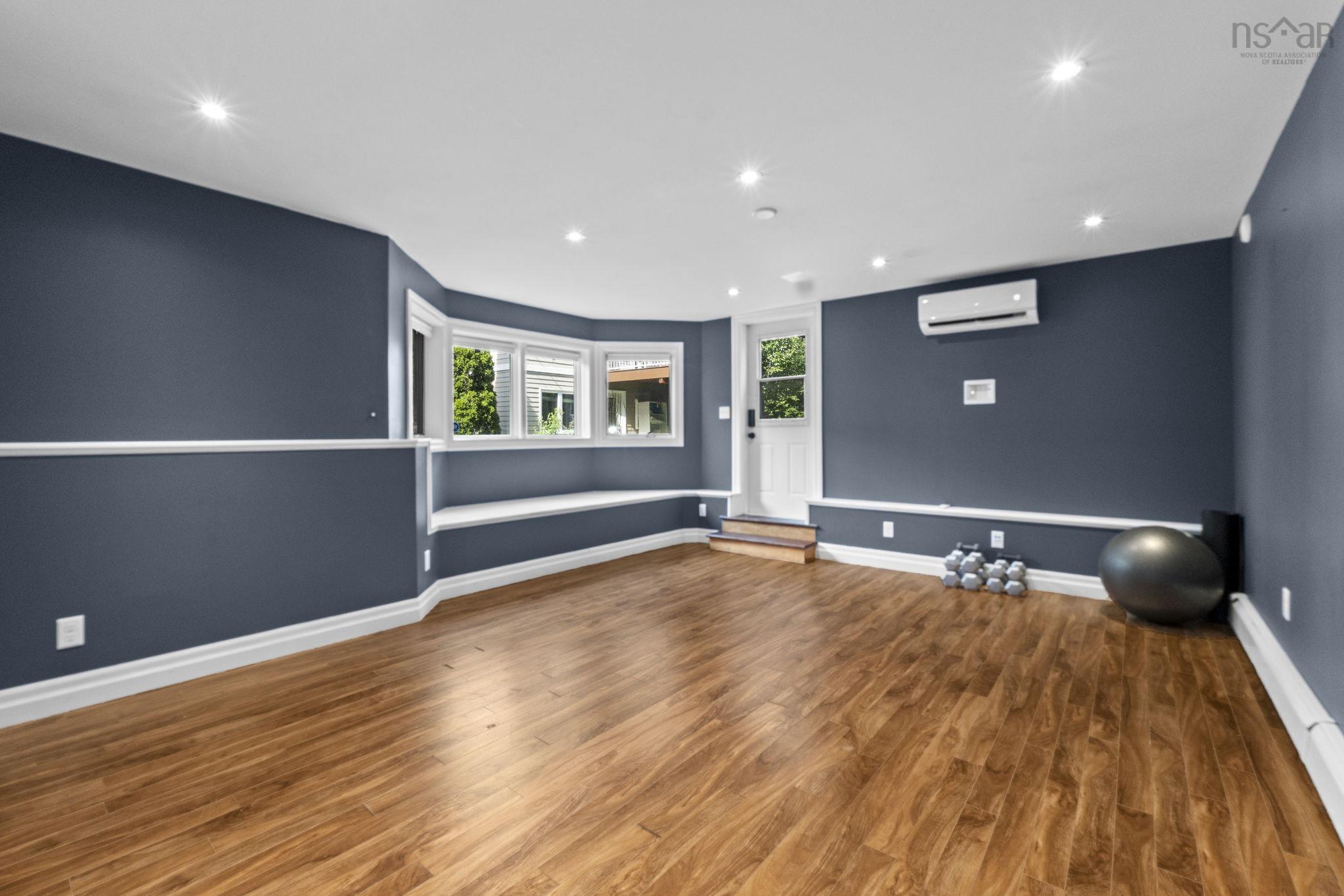View image 38