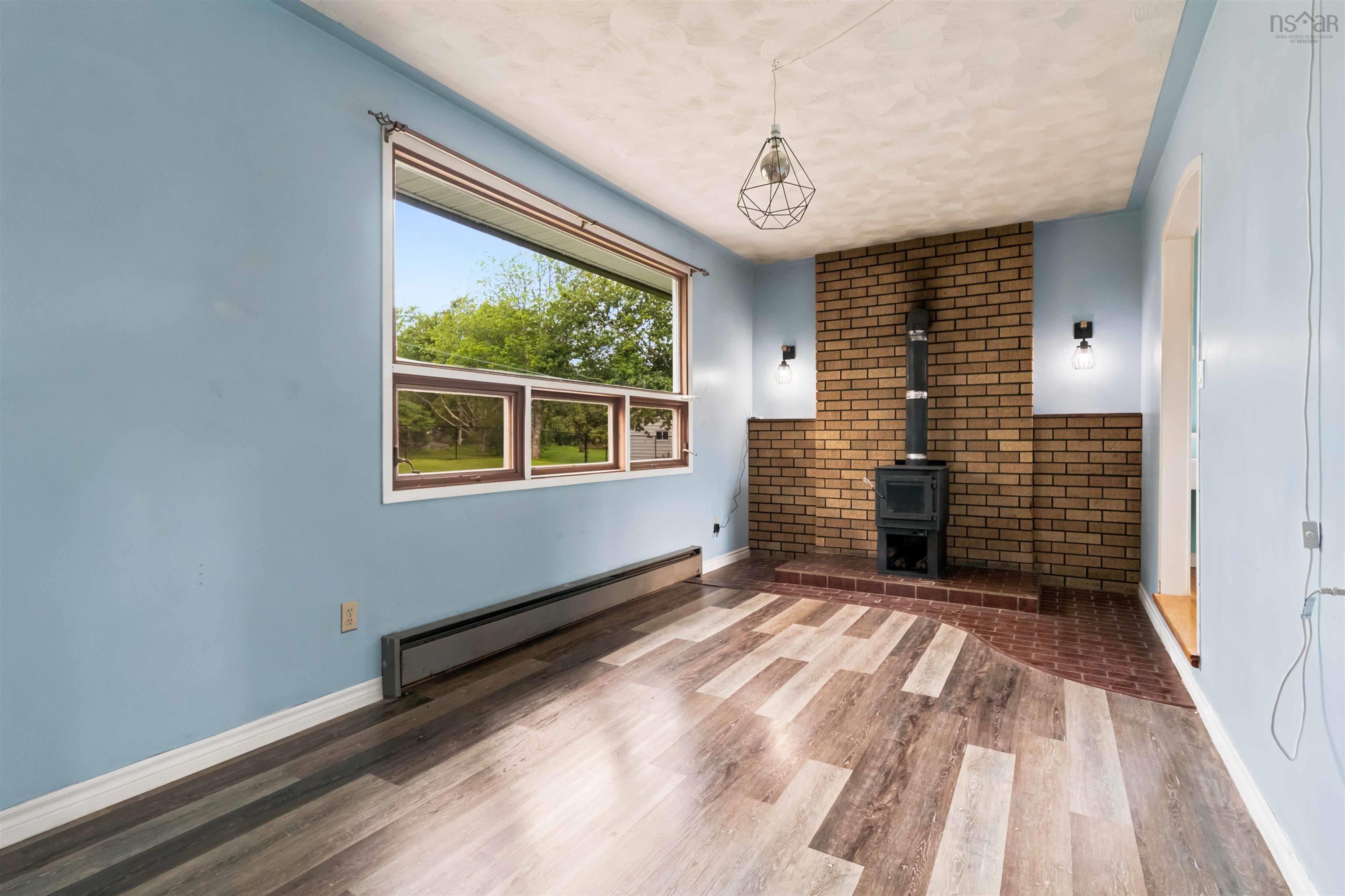 View image 12