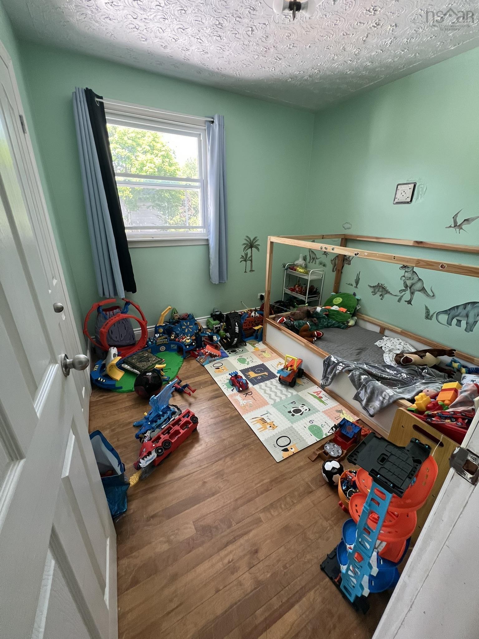 View image 21