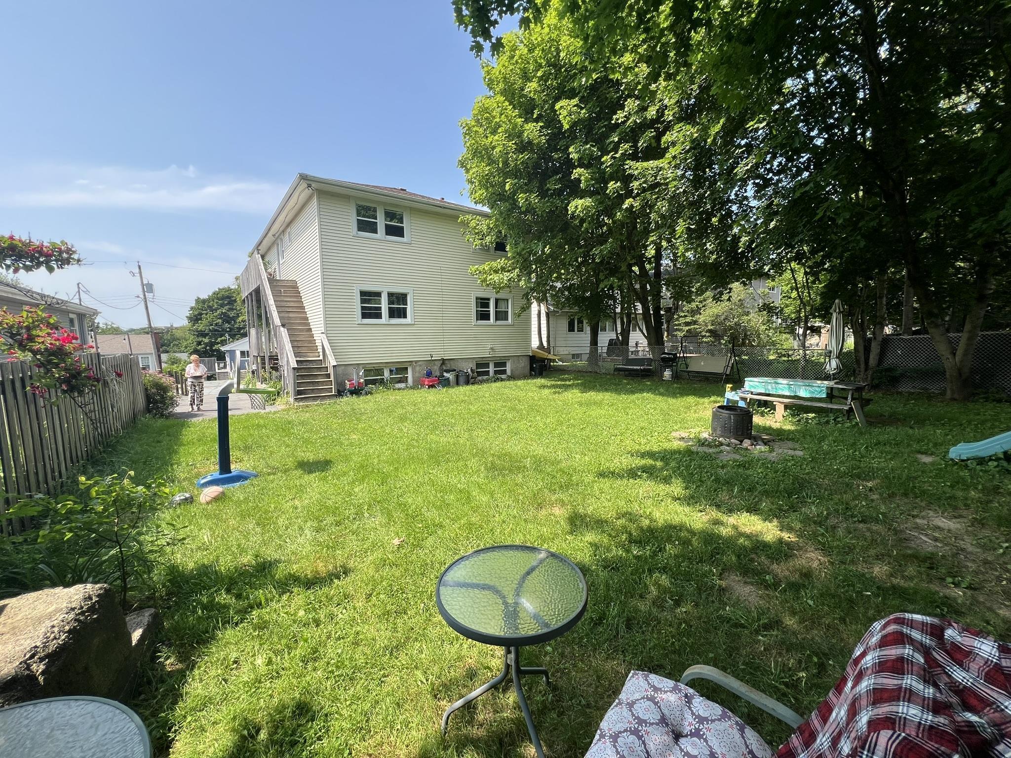 View image 28