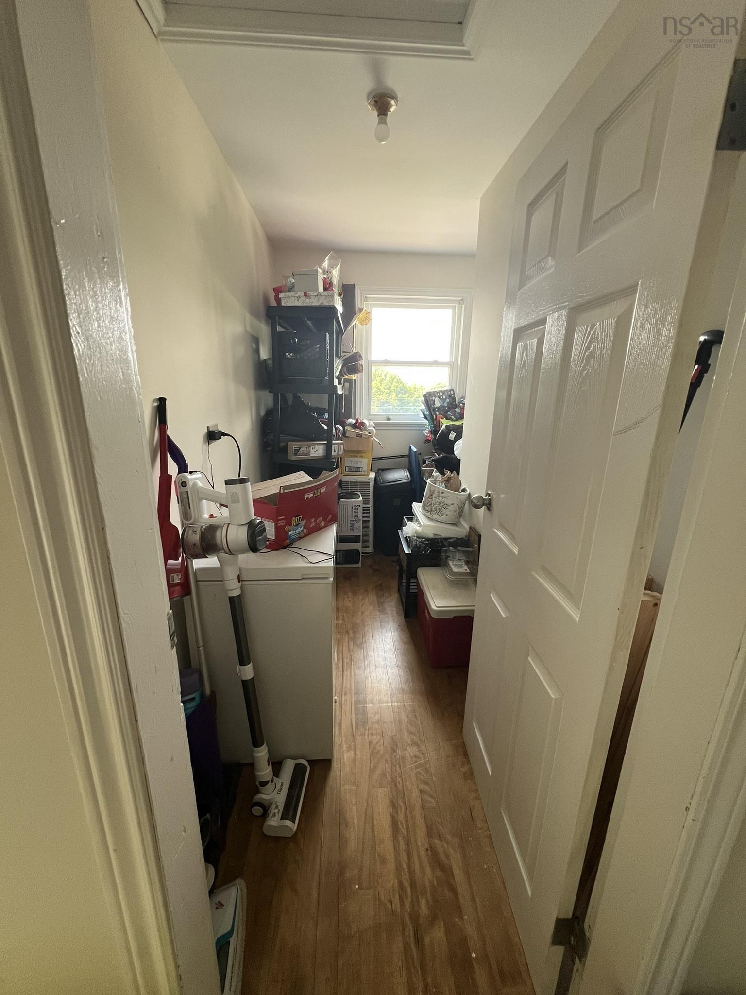 View image 8