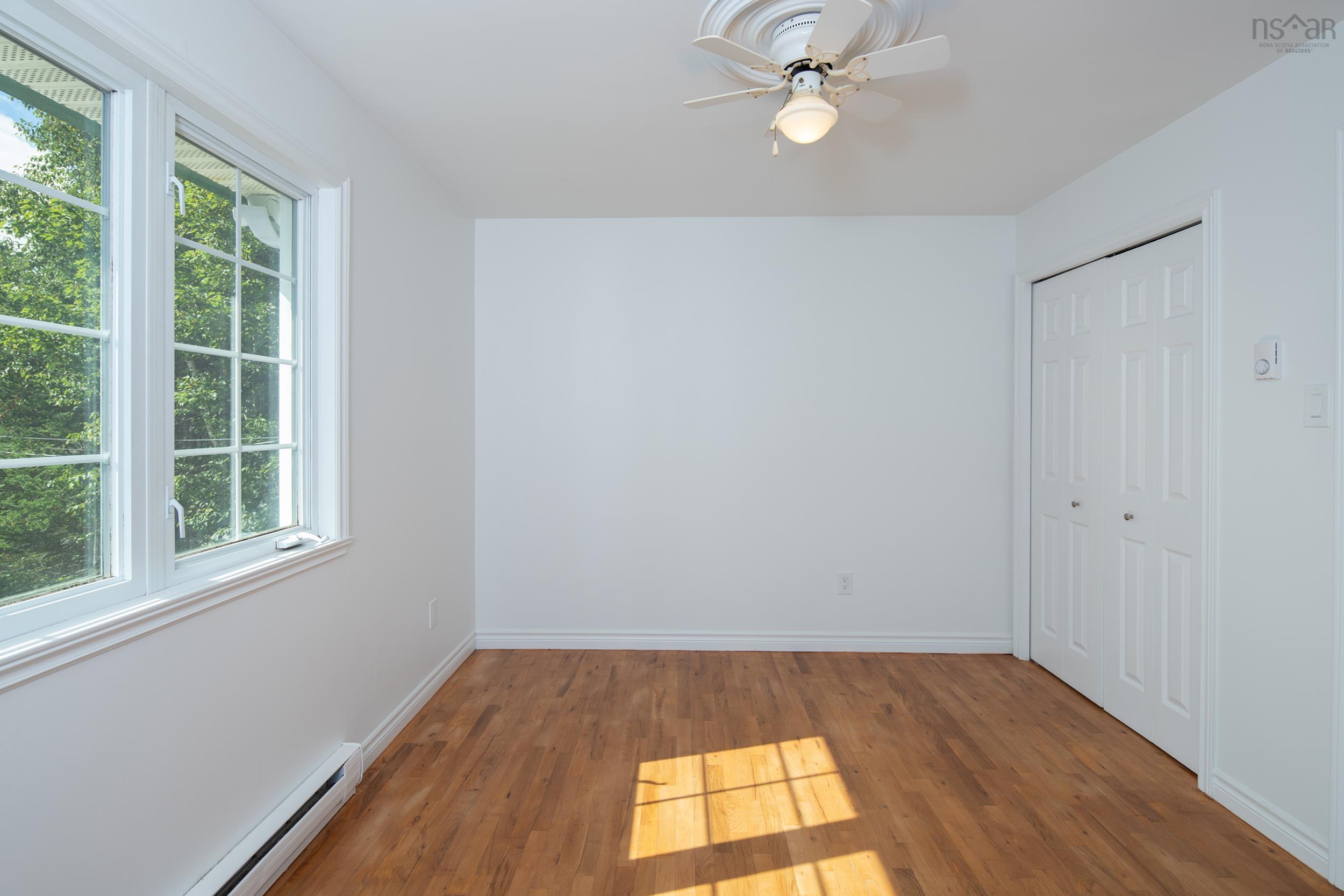 View image 19