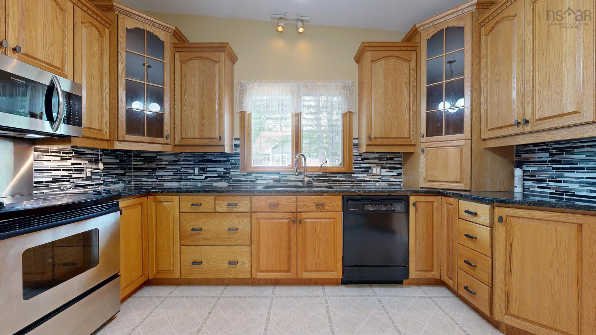 View image 12