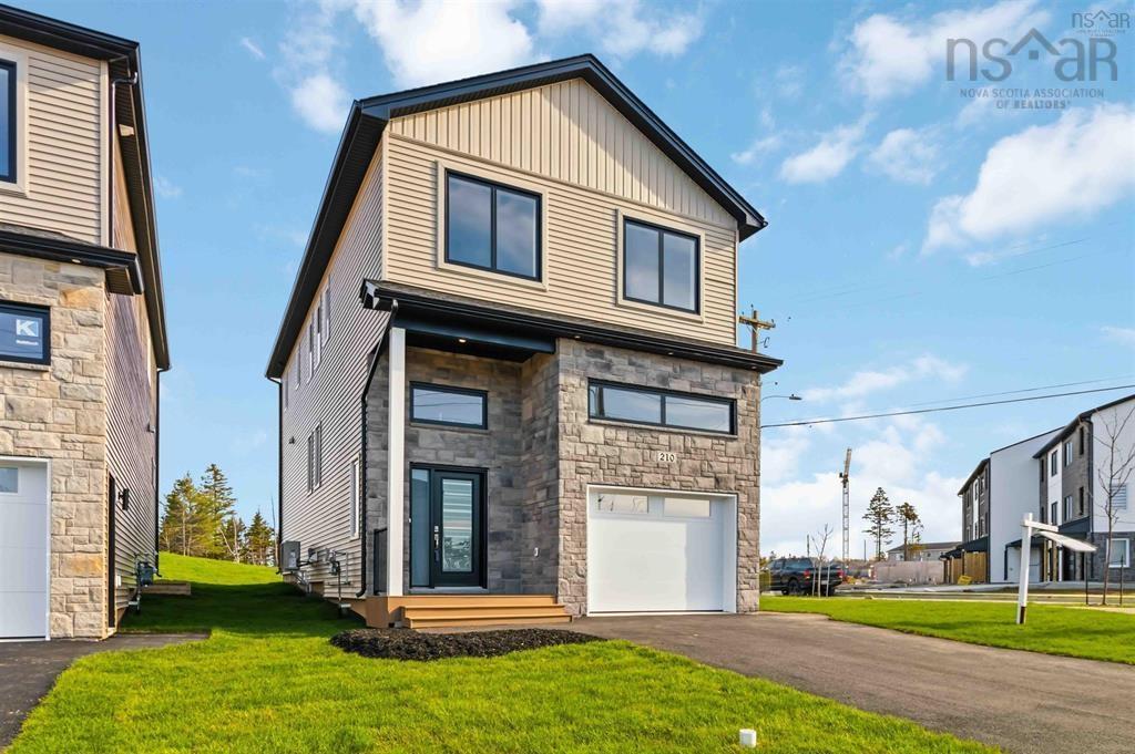 Thumbnail image for LW01 210 Lewis Drive MLS<sup>®</sup> 202622405