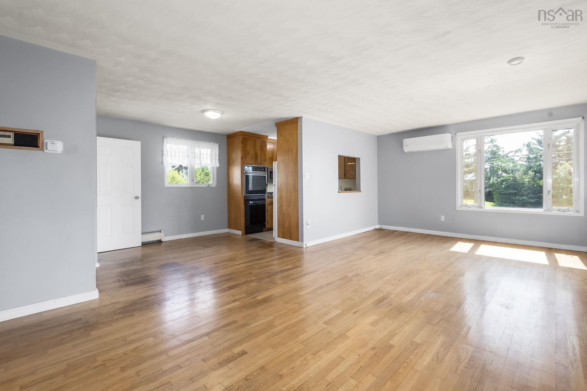View image 8