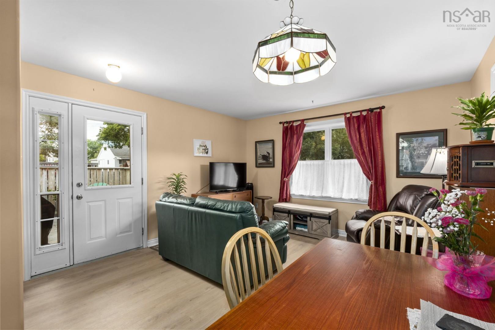 View image 16