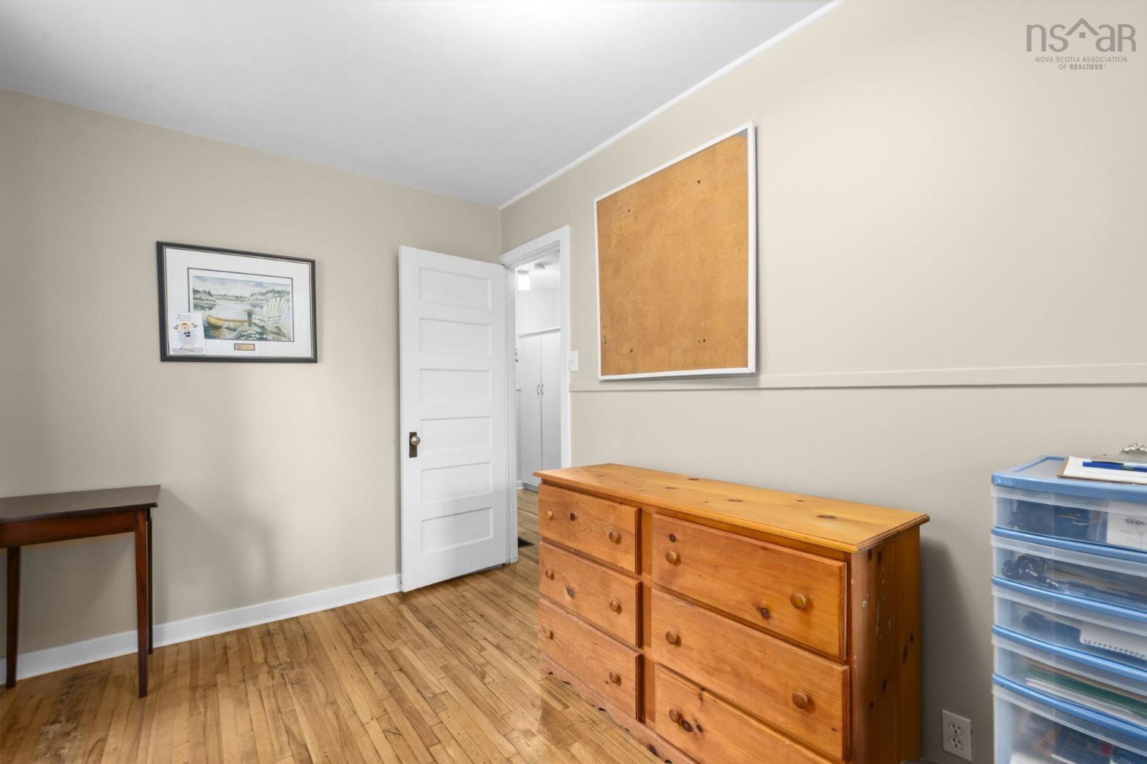 View image 19