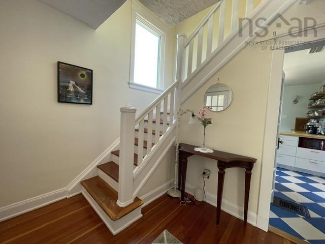 View image 4