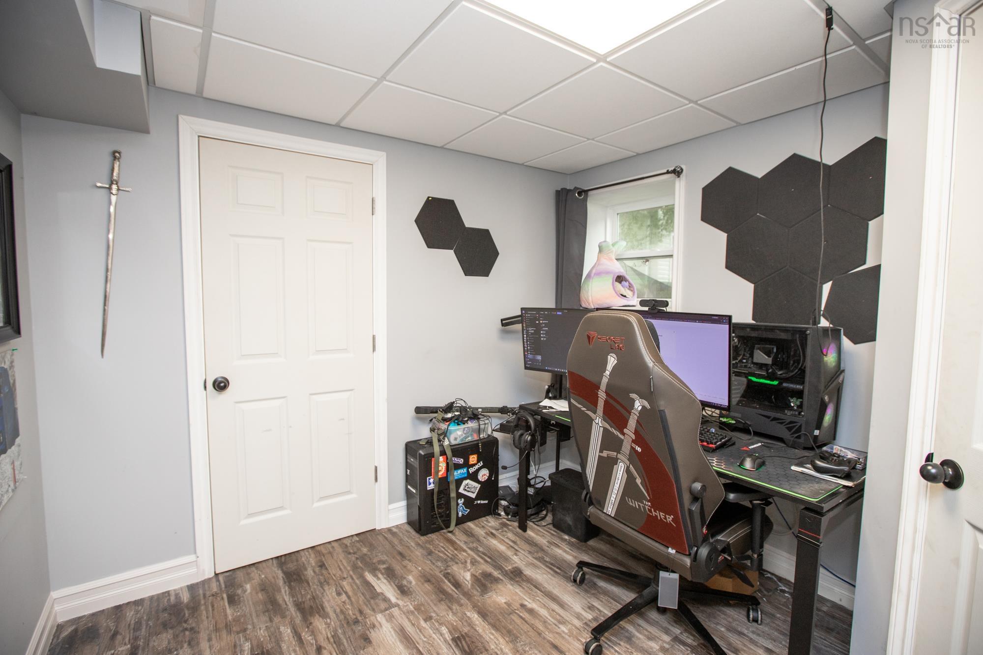 View image 21