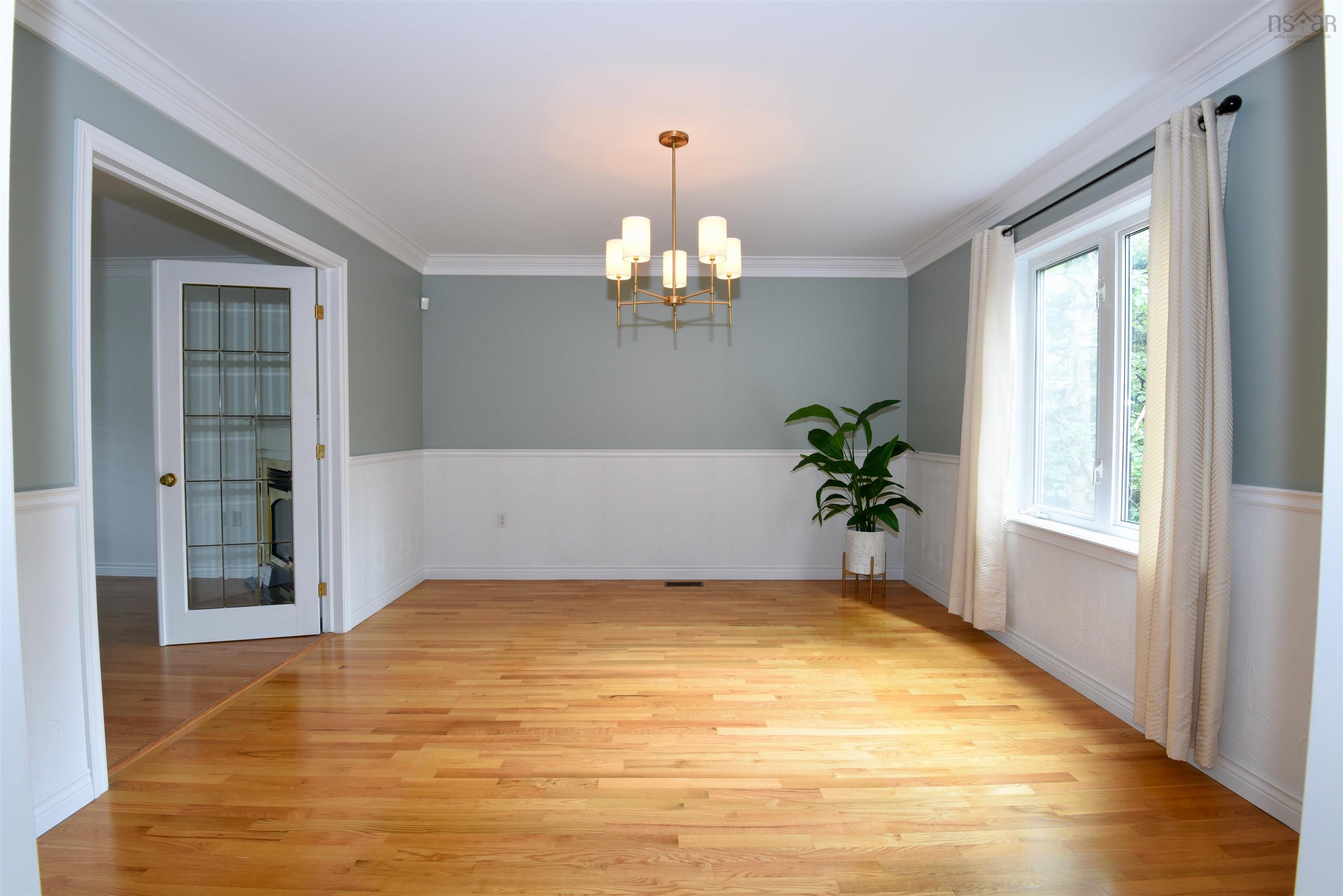 View image 12