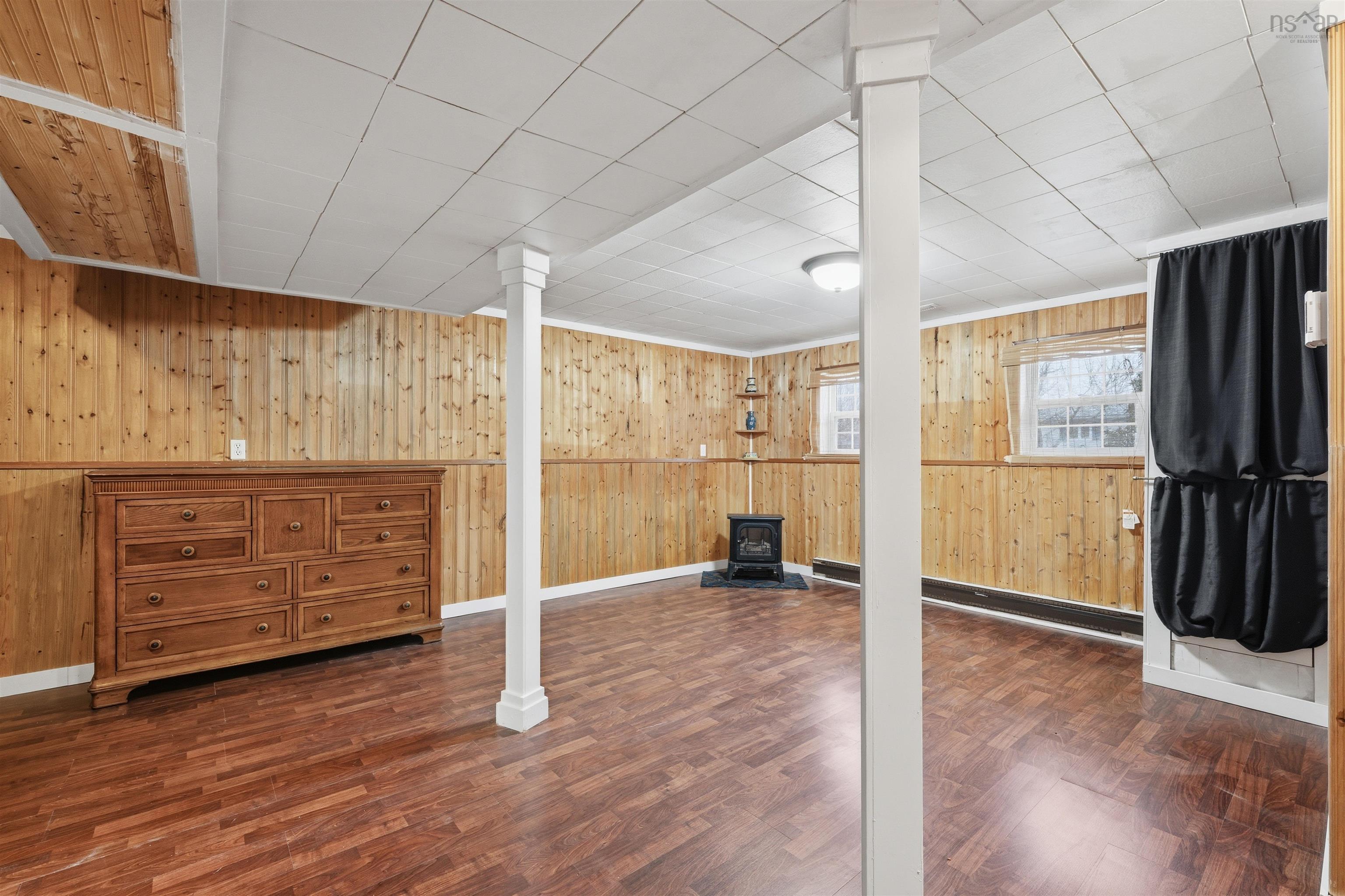 View image 19